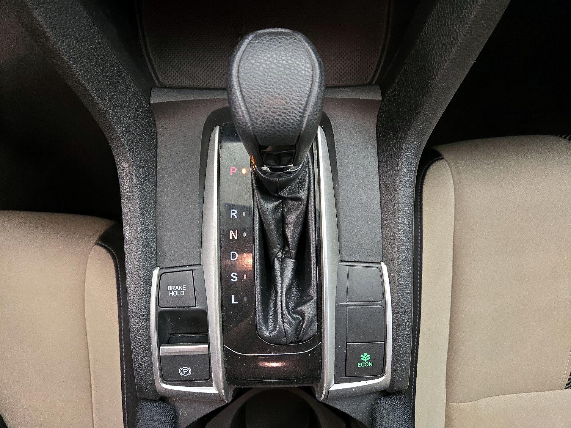 Thumbnail: 2016 Honda Civic - 17