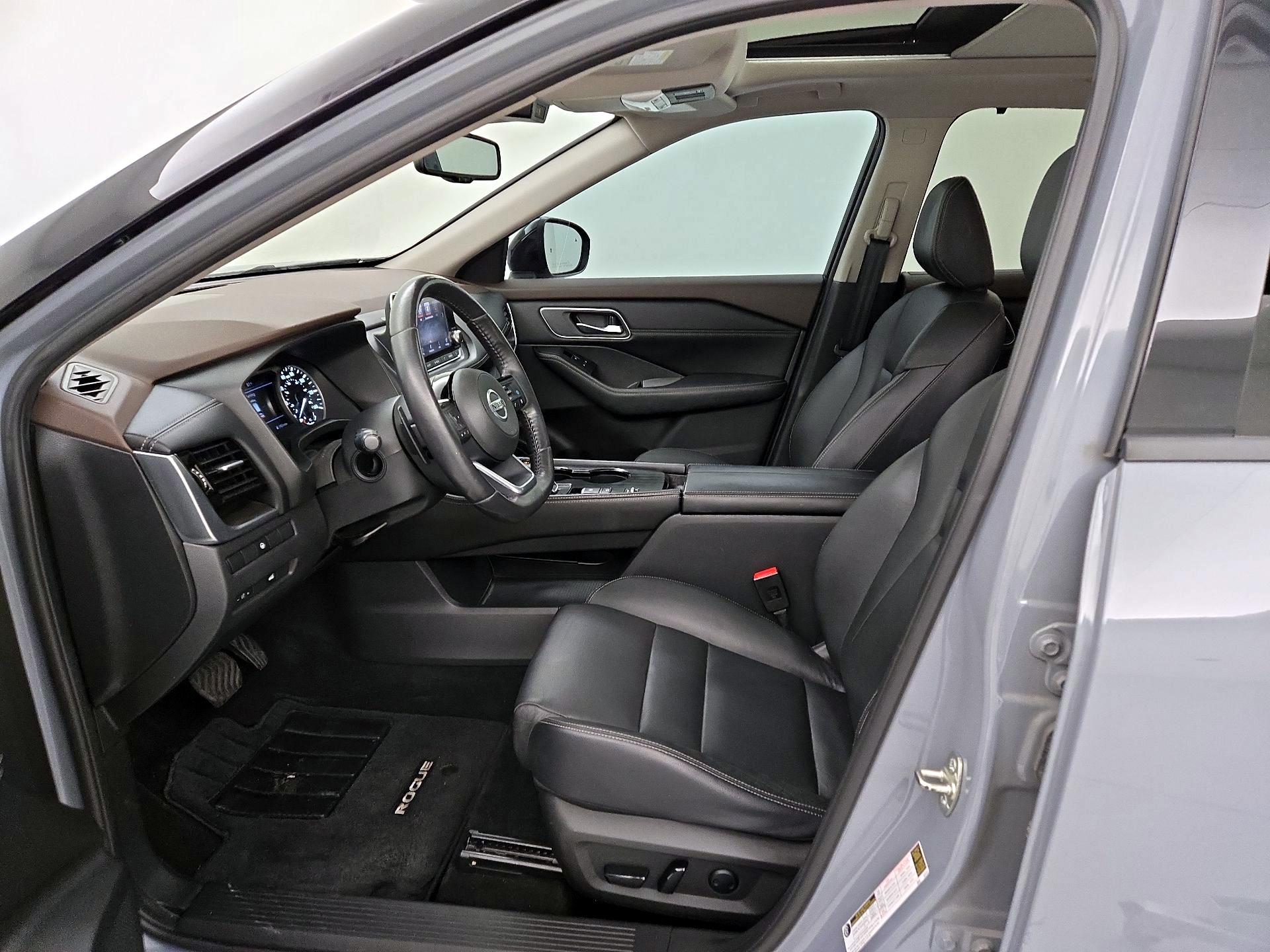 Thumbnail: 2021 Nissan Rogue - 11
