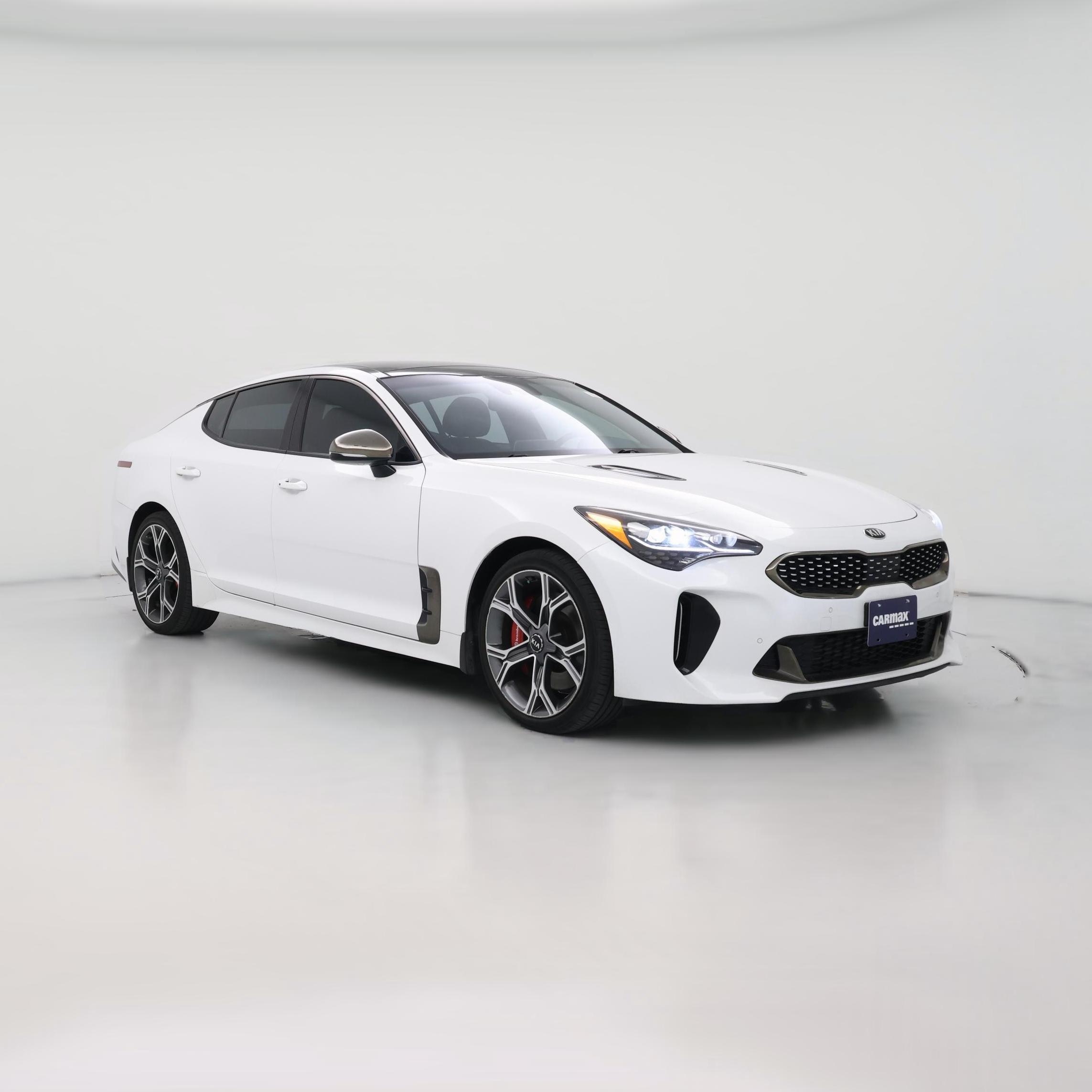 Thumbnail: 2019 Kia Stinger - 1