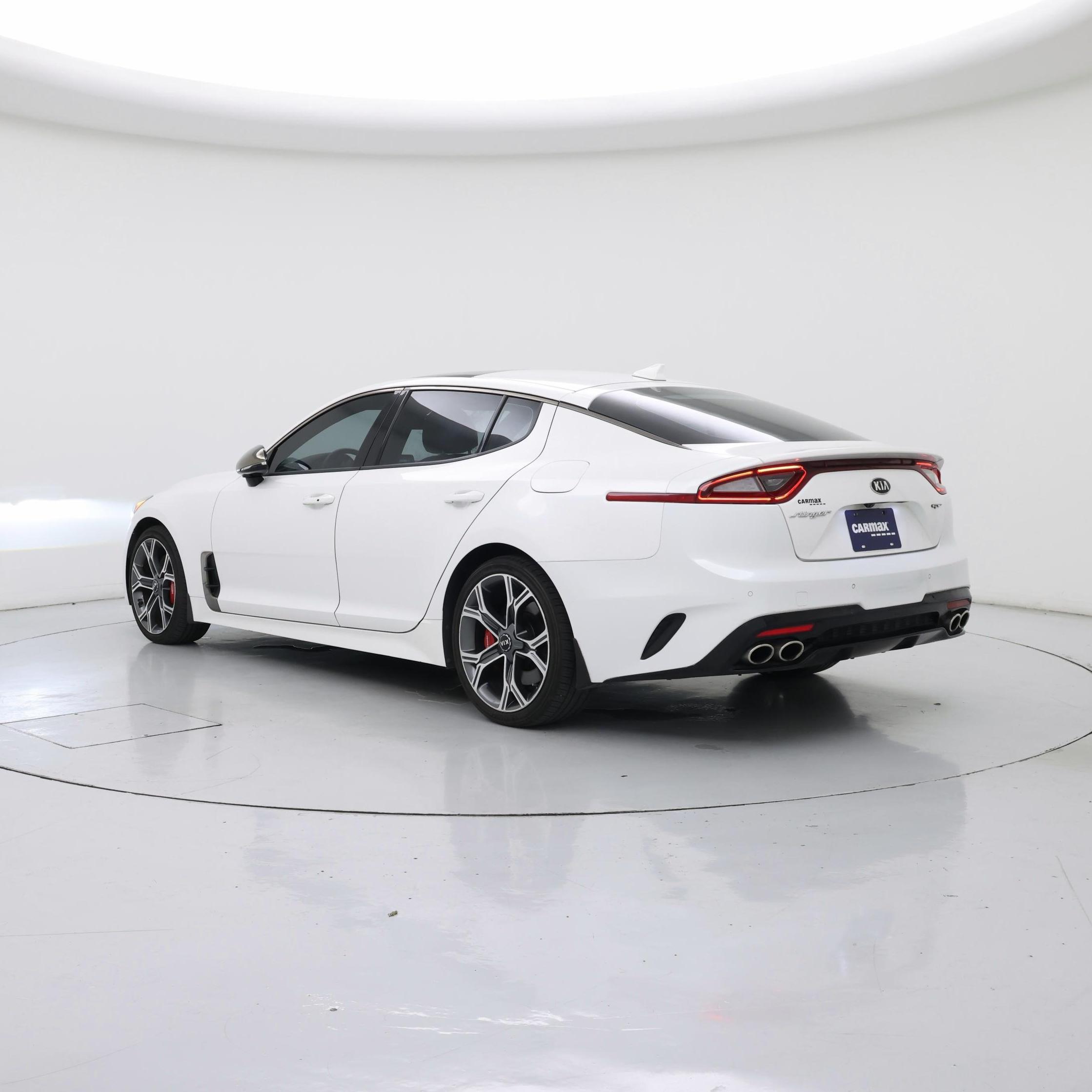 Thumbnail: 2019 Kia Stinger - 2