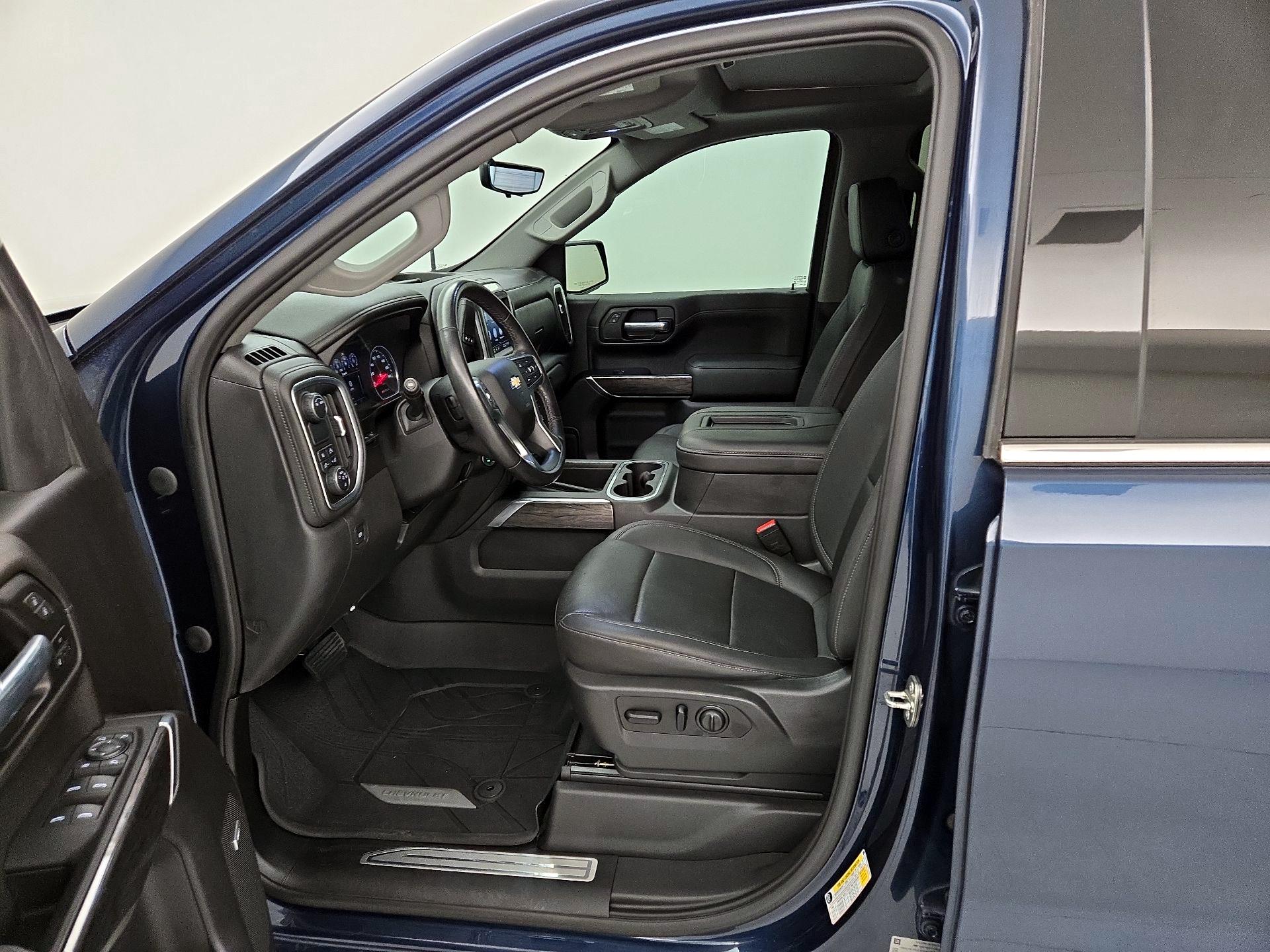 Thumbnail: 2021 Chevrolet Silverado 1500 - 11