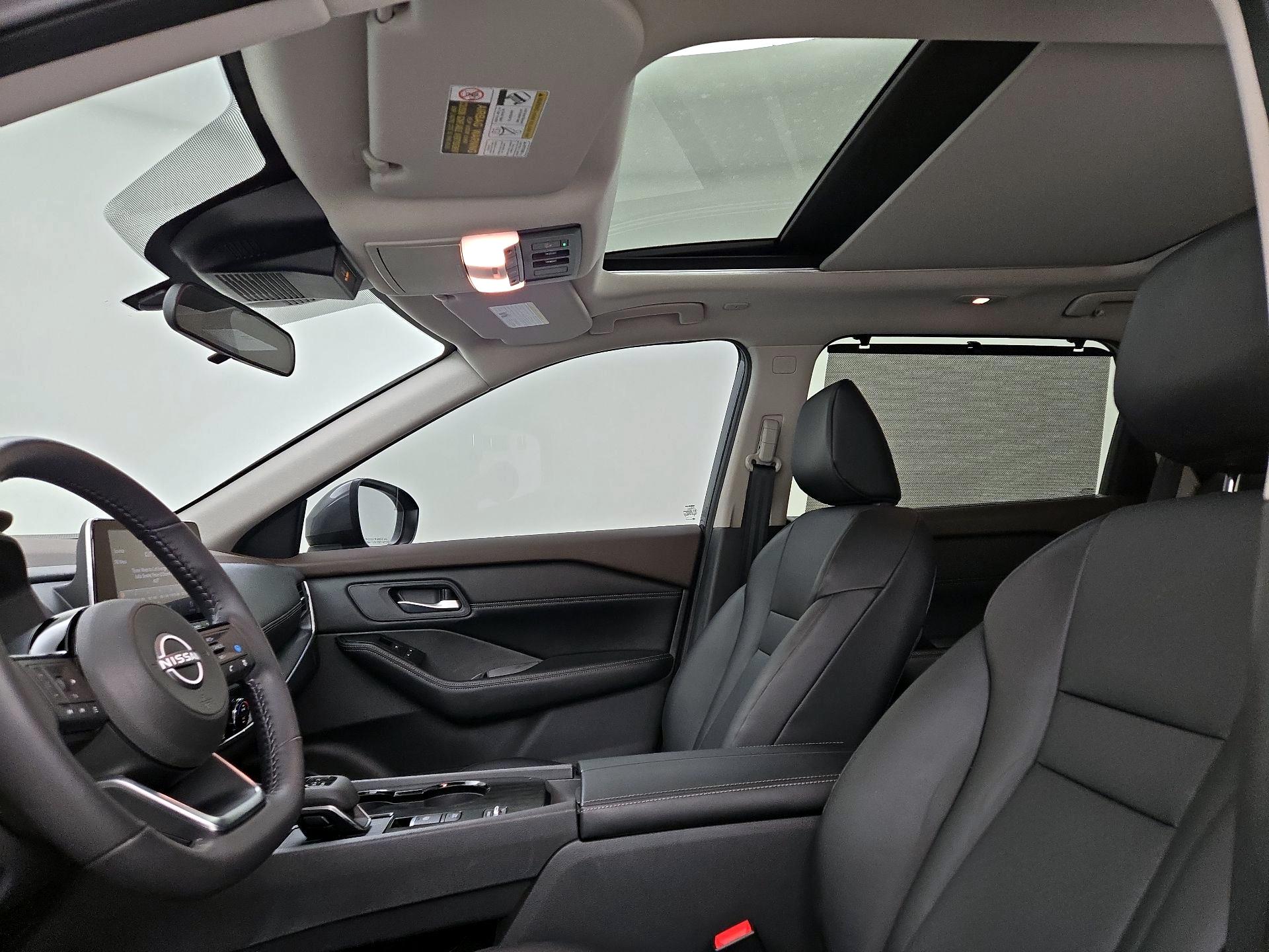 Thumbnail: 2023 Nissan Rogue - 19