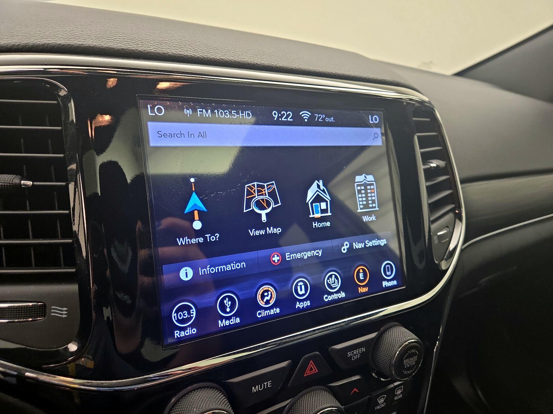 Thumbnail: 2019 Jeep Grand Cherokee - 14