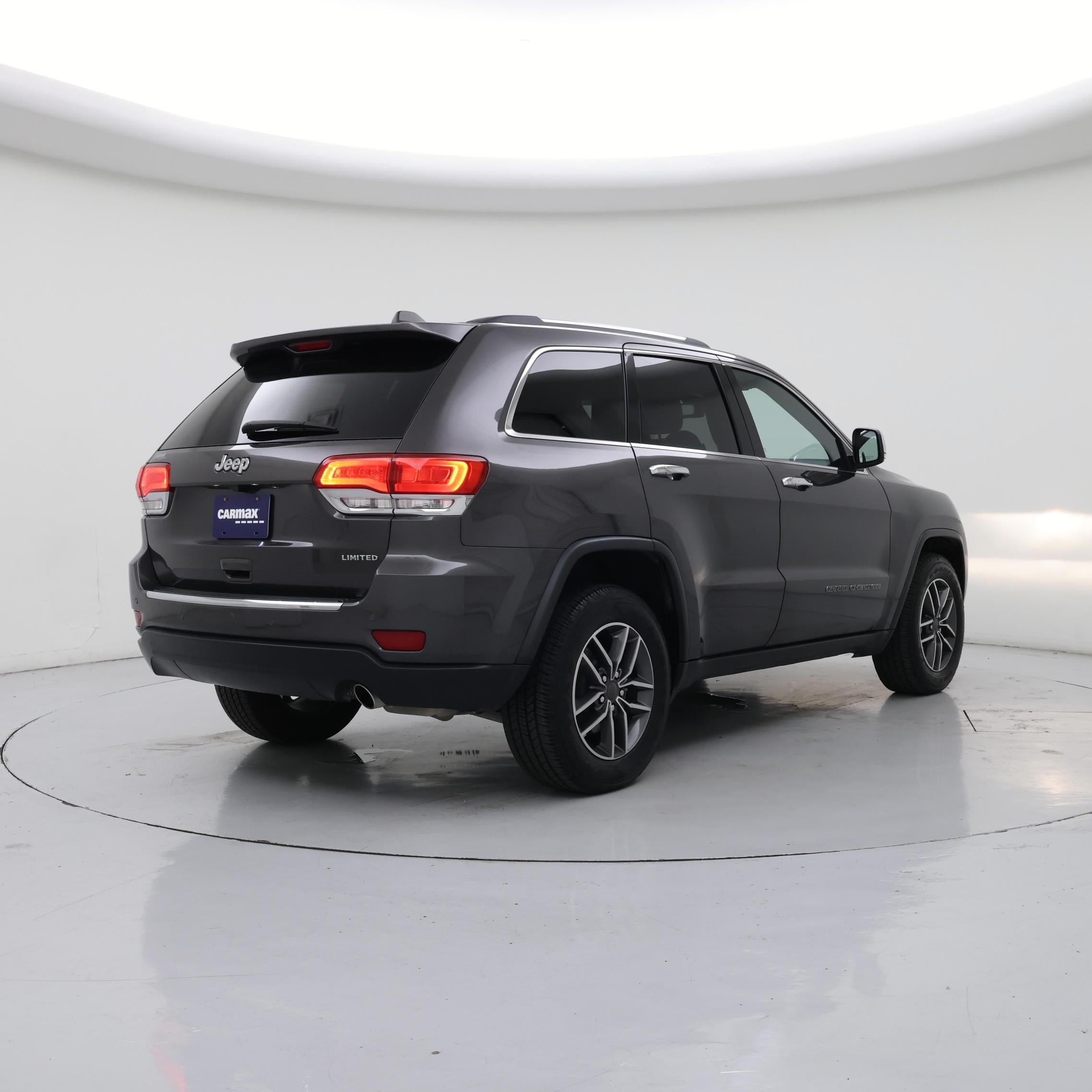 Thumbnail: 2019 Jeep Grand Cherokee - 8