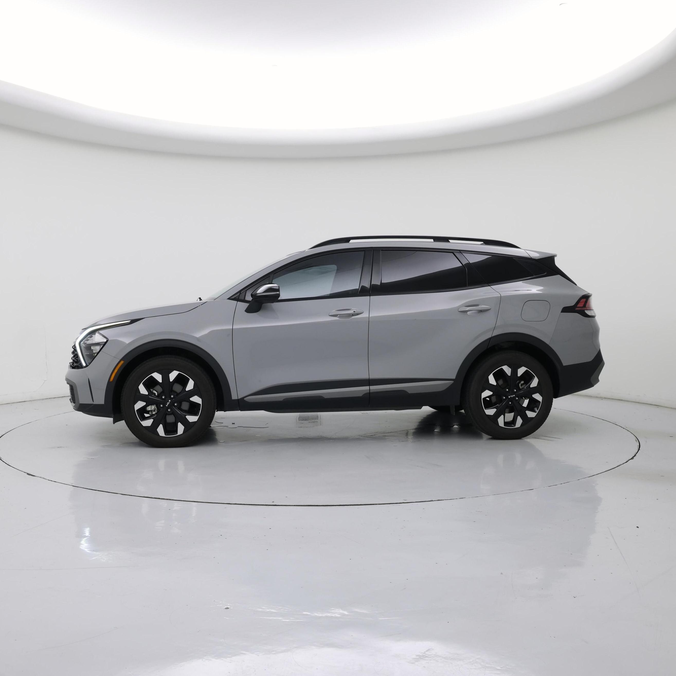 Thumbnail: 2023 Kia Sportage - 3