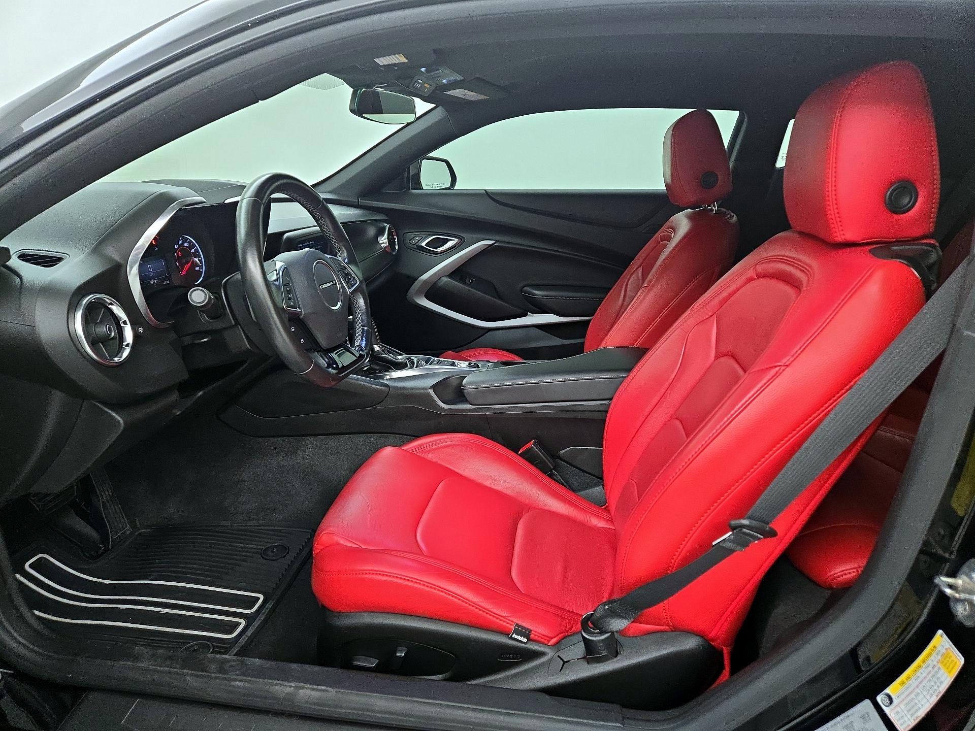 Thumbnail: 2019 Chevrolet Camaro - 11
