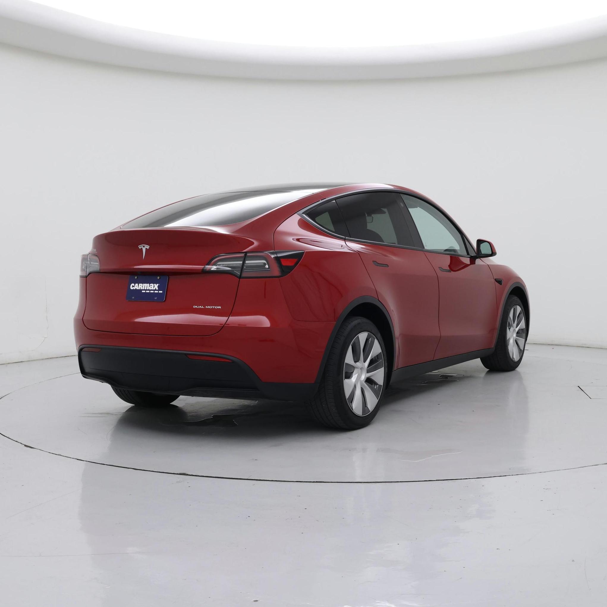 Thumbnail: 2023 Tesla Model Y - 8