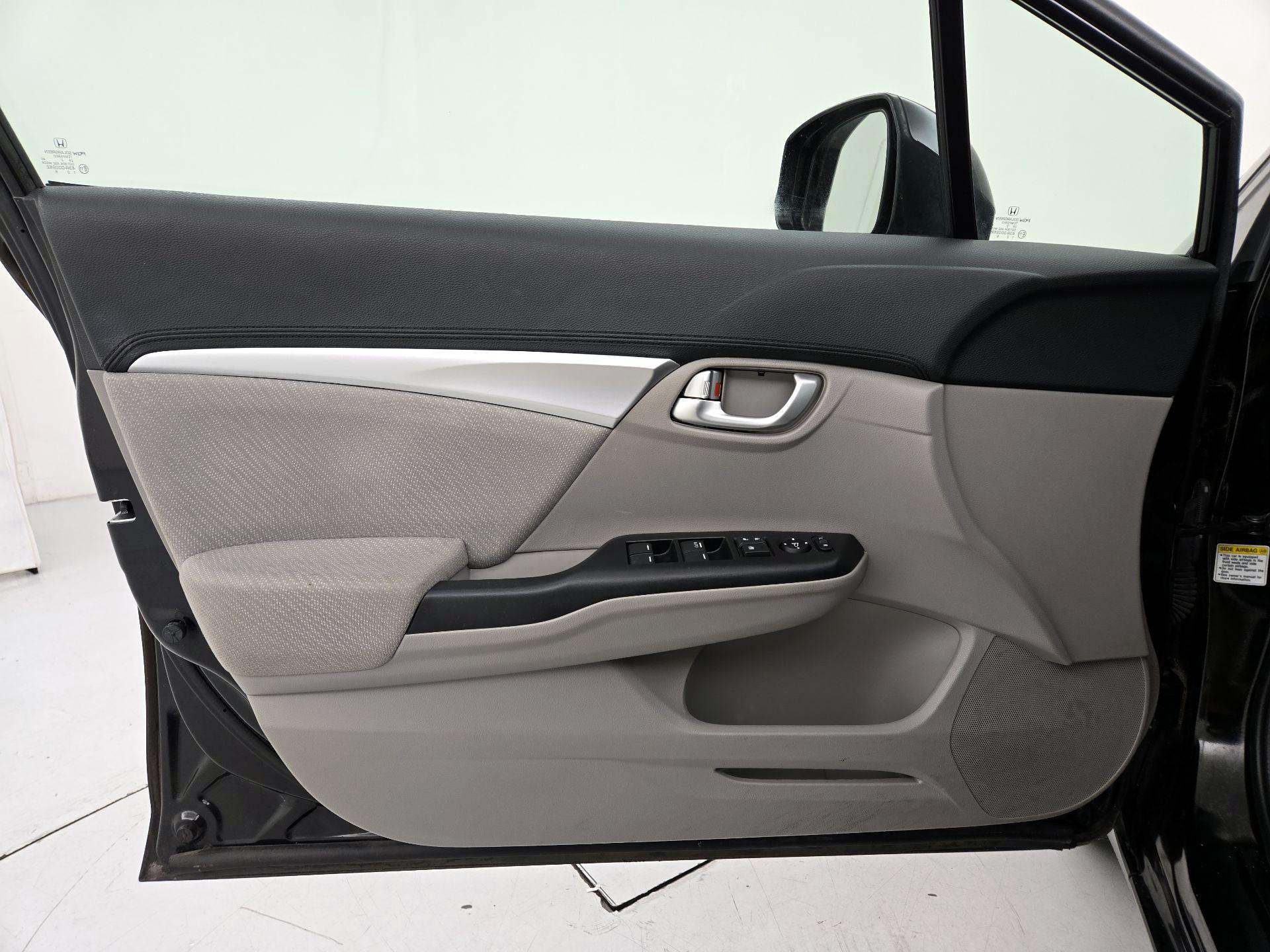 Thumbnail: 2013 Honda Civic - 12