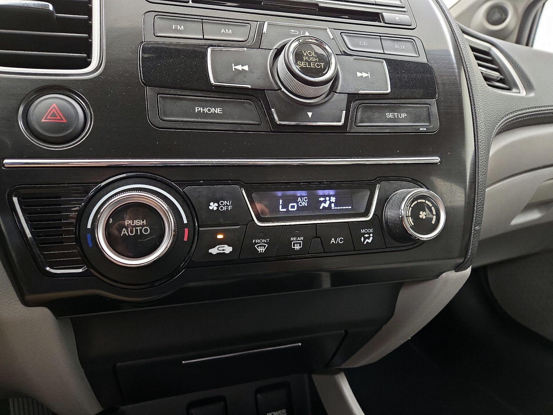 Thumbnail: 2013 Honda Civic - 16