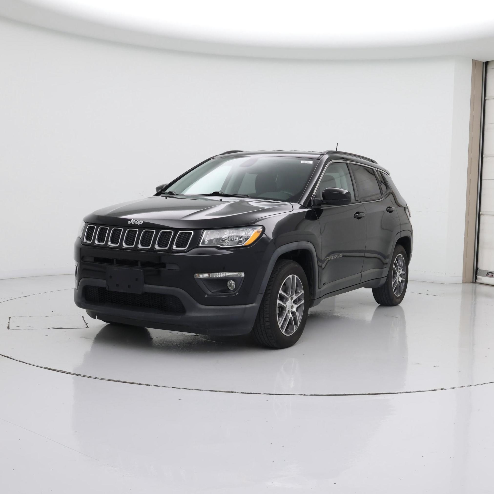 Thumbnail: 2020 Jeep Compass - 4