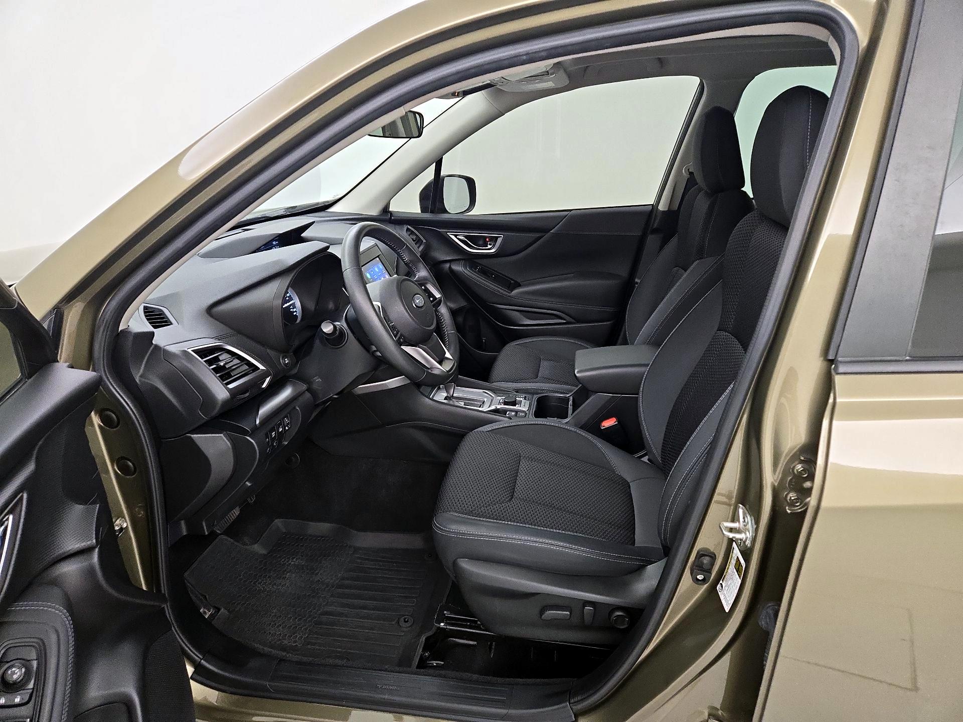 Thumbnail: 2022 Subaru Forester - 11