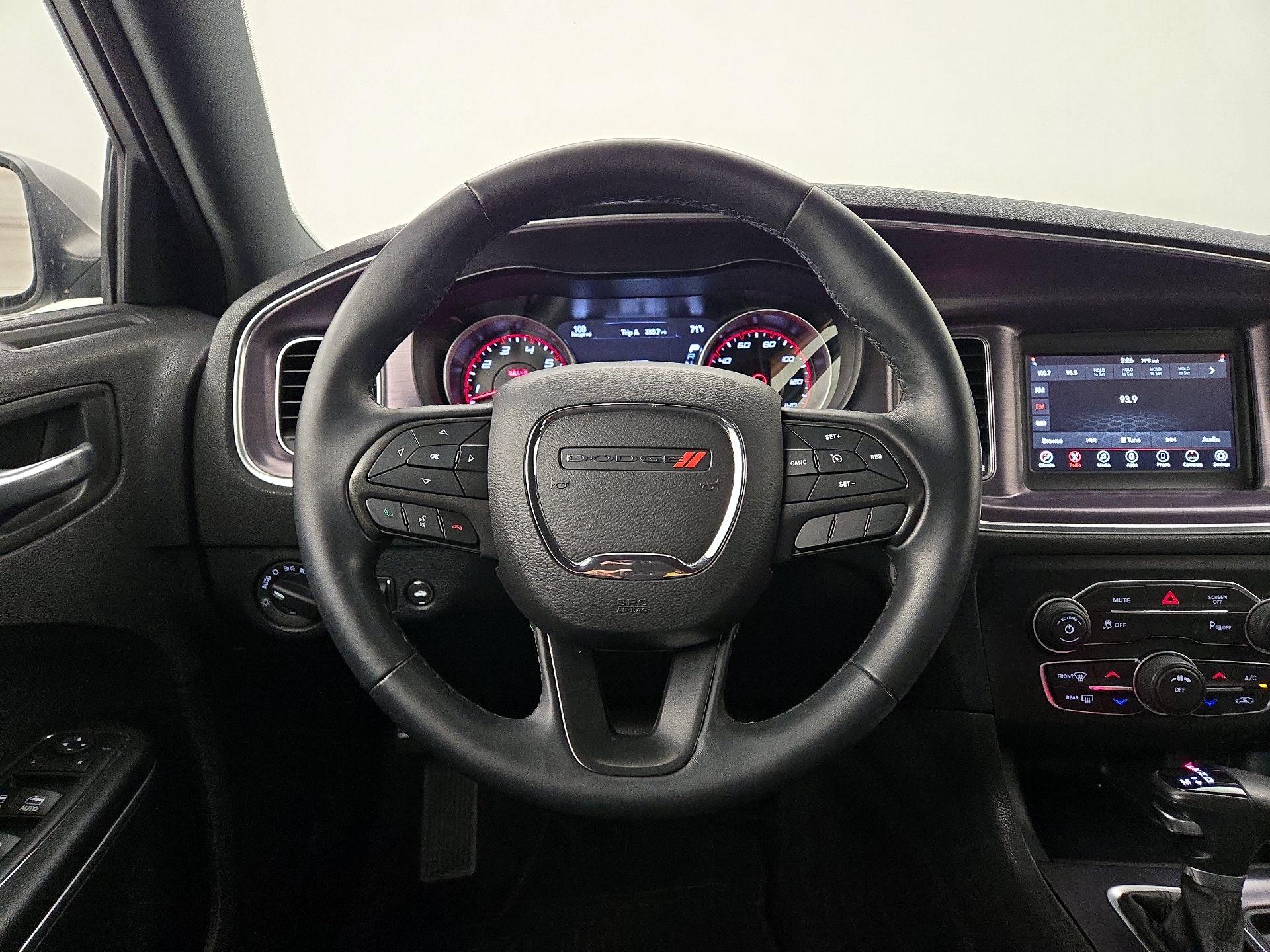 Thumbnail: 2018 Dodge Charger - 10