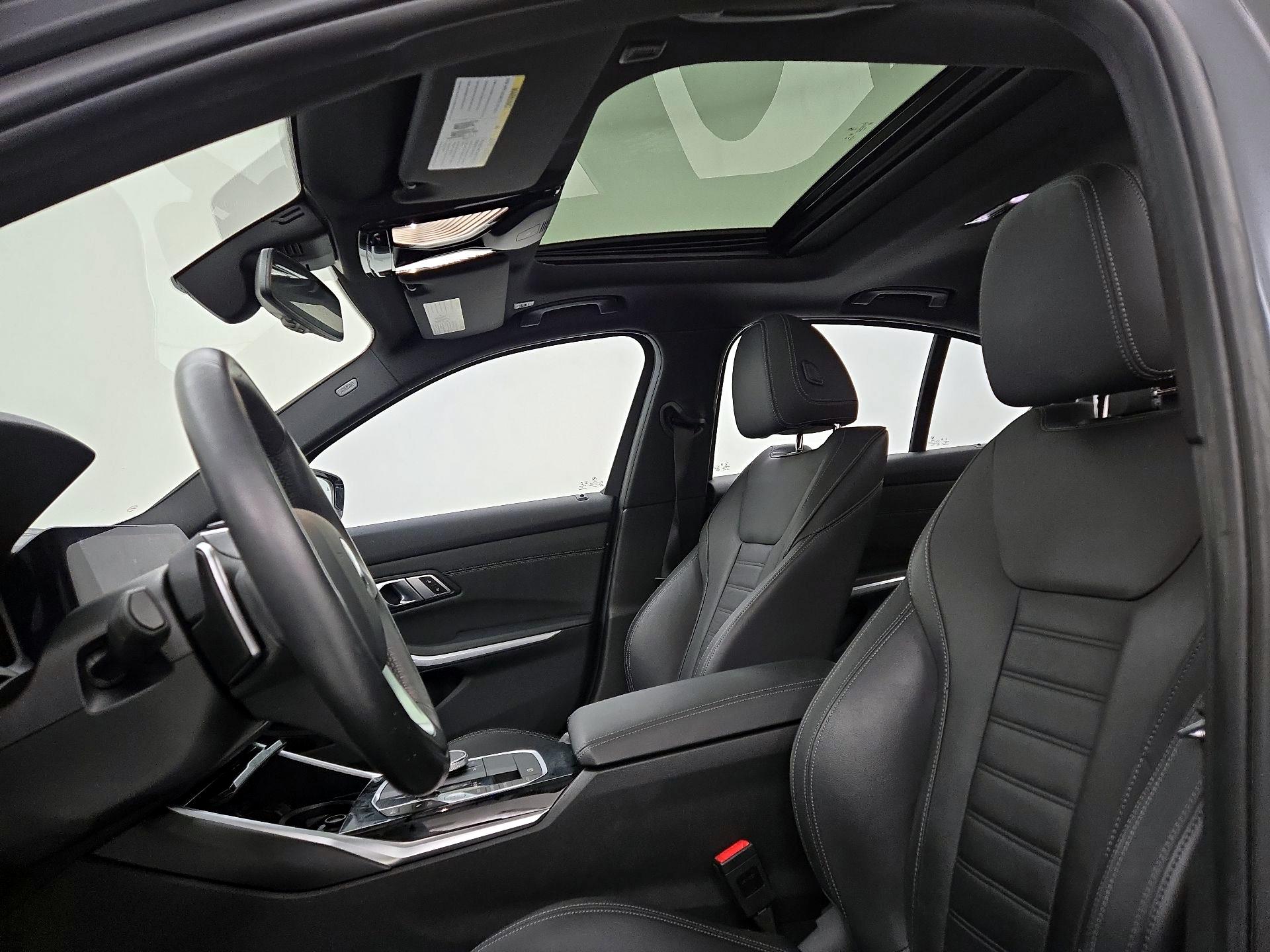 Thumbnail: 2019 BMW 3 Series - 20