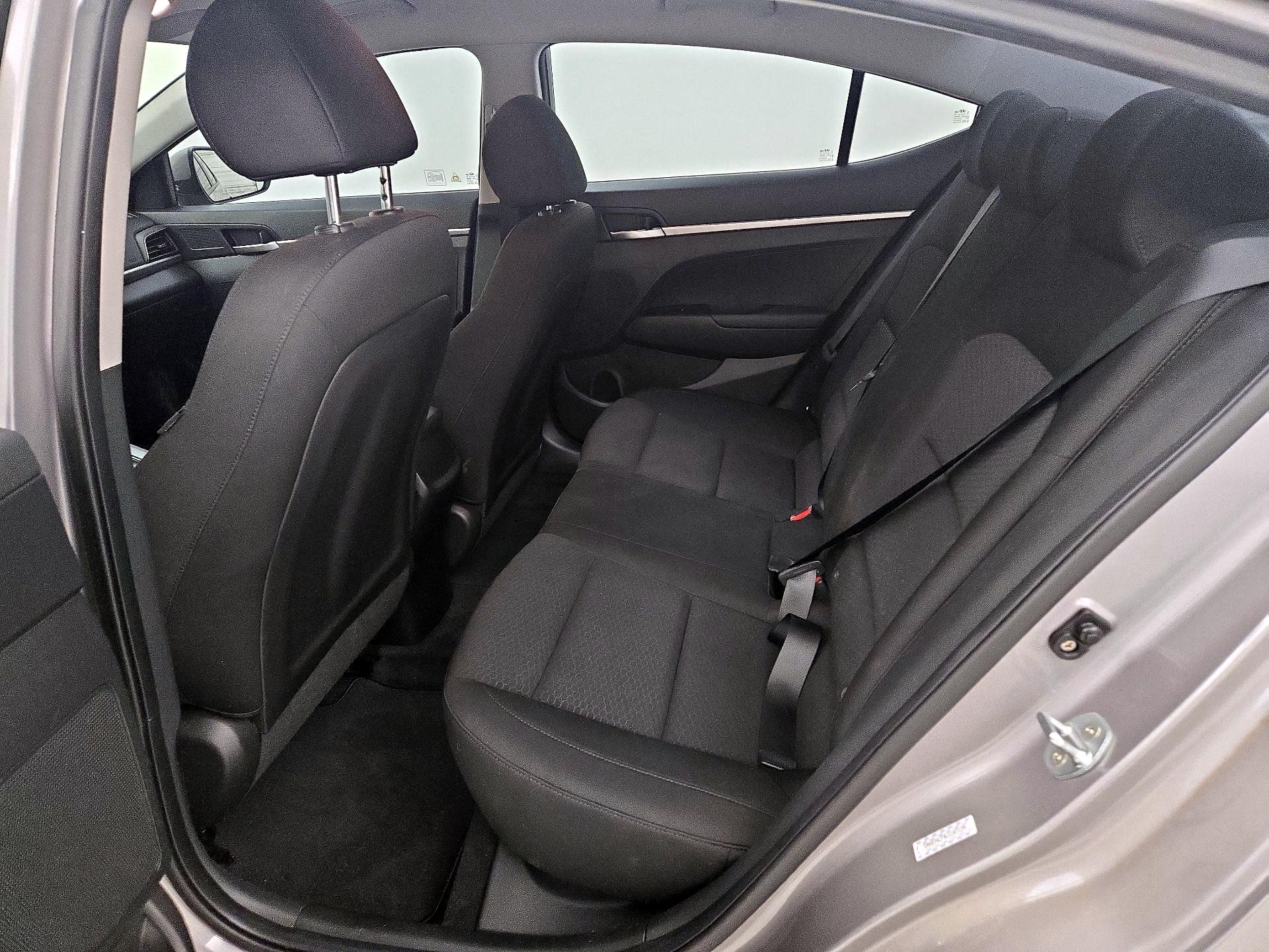 Thumbnail: 2020 Hyundai Elantra - 19
