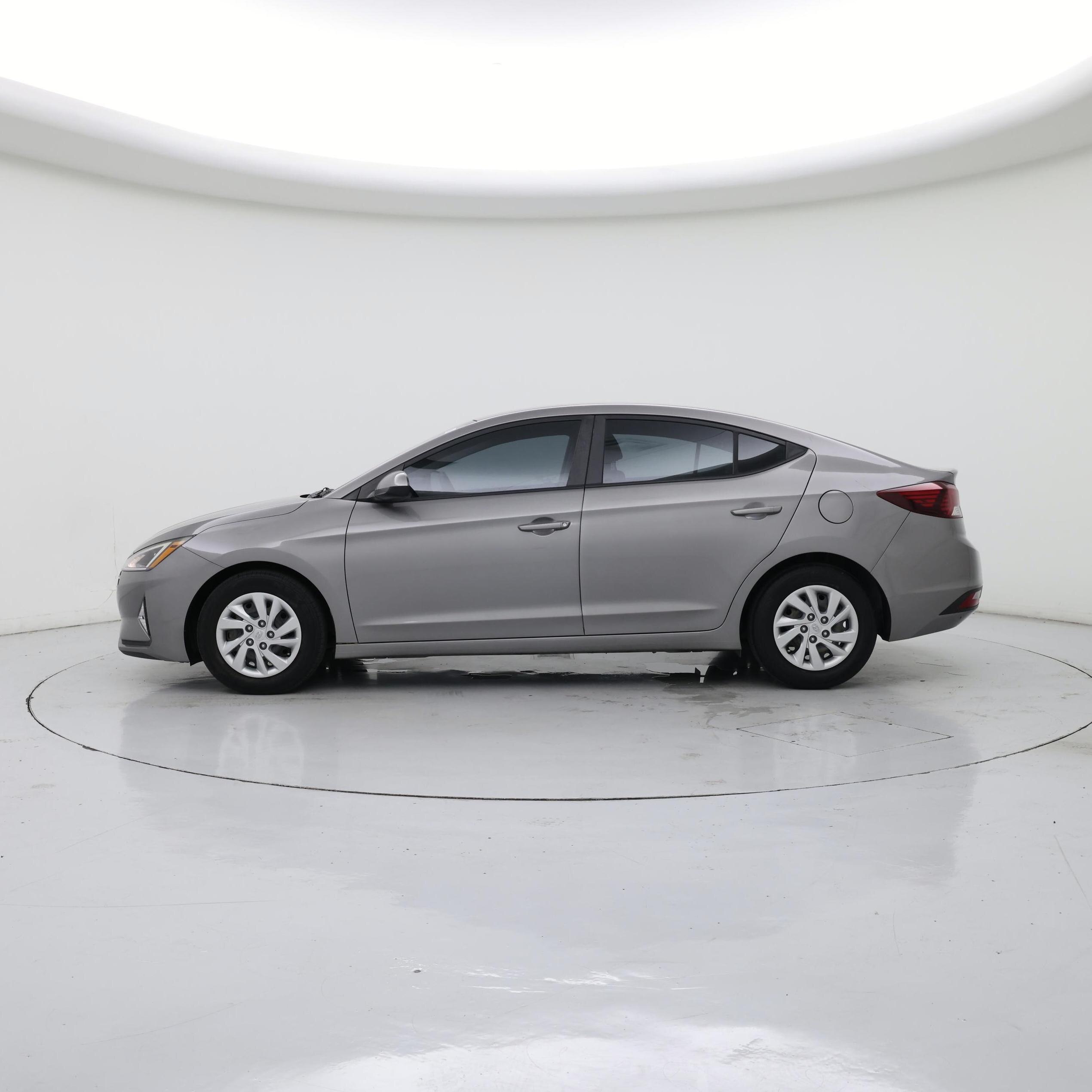 Thumbnail: 2020 Hyundai Elantra - 3