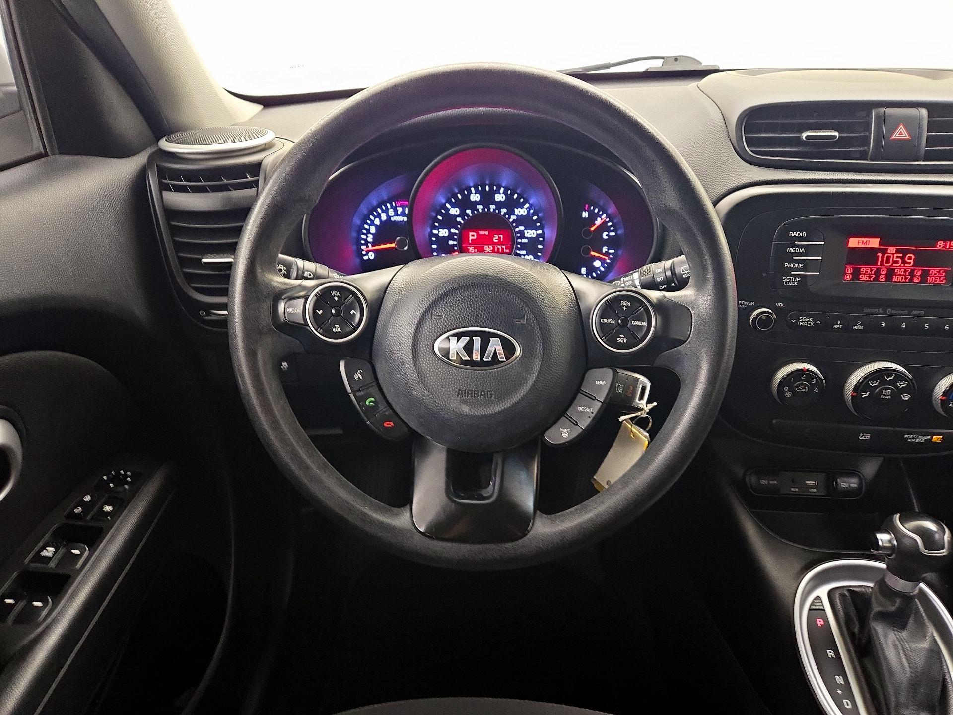 Thumbnail: 2016 Kia Soul - 10