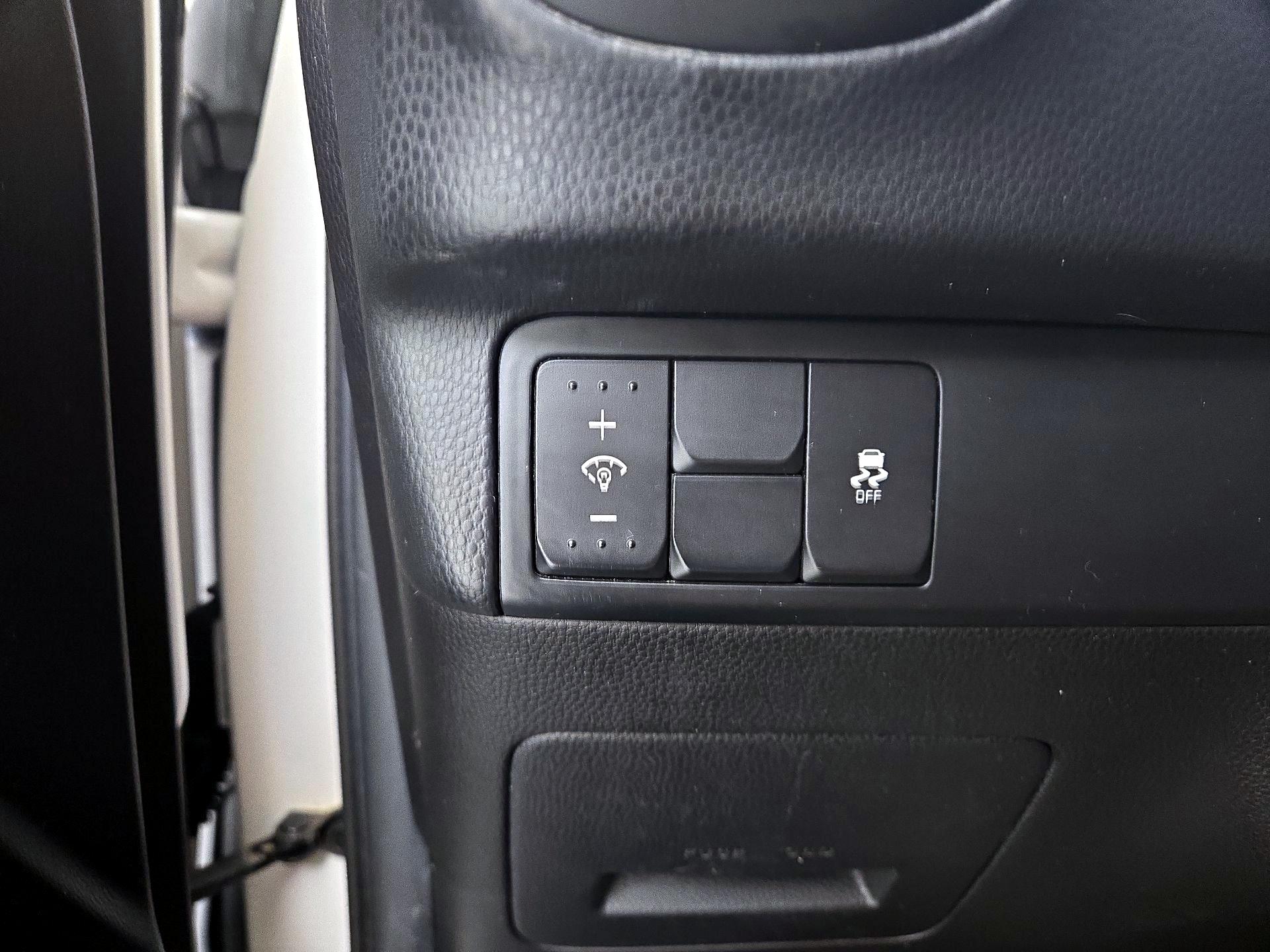 Thumbnail: 2016 Kia Soul - 13