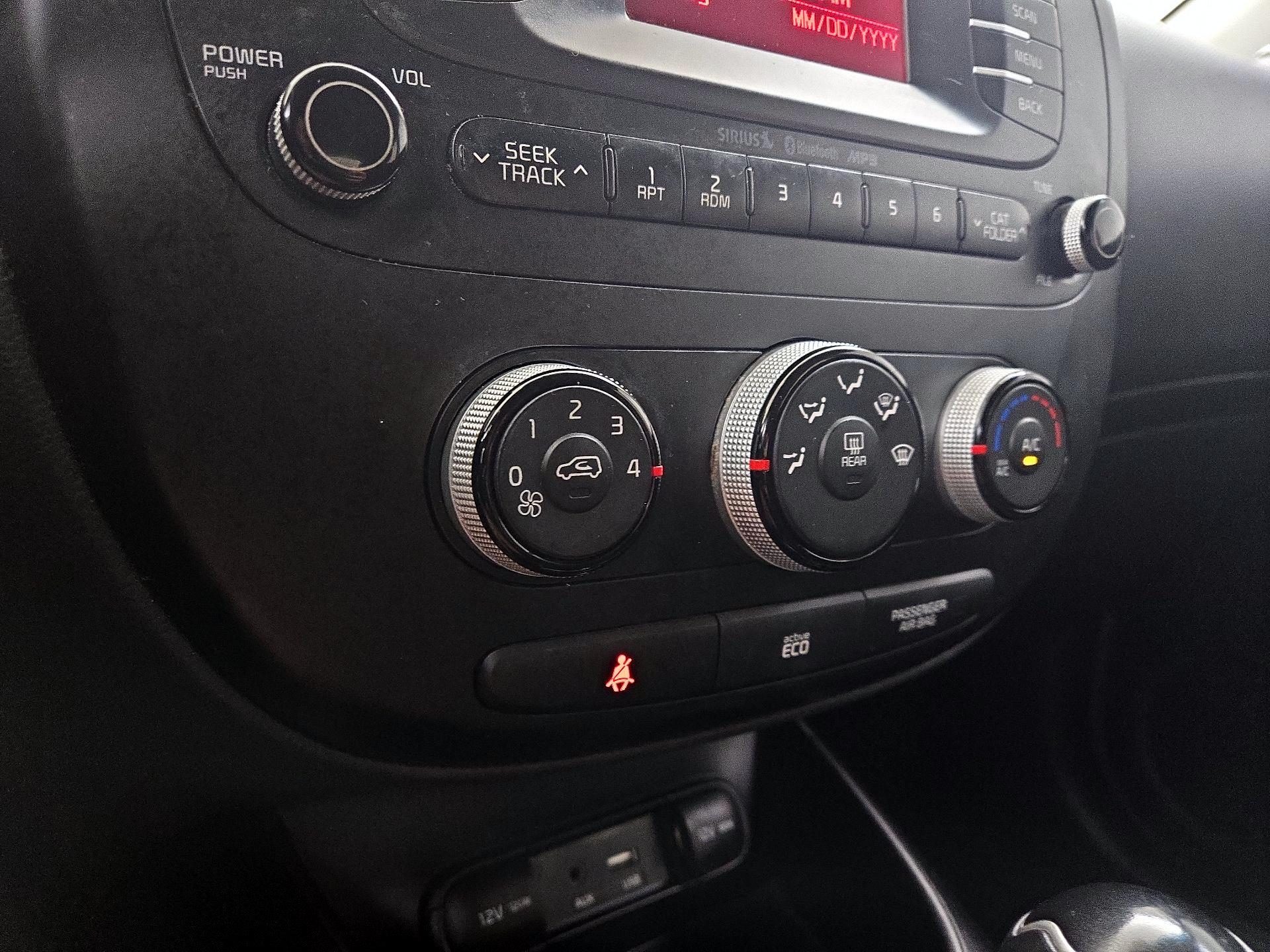 Thumbnail: 2016 Kia Soul - 15