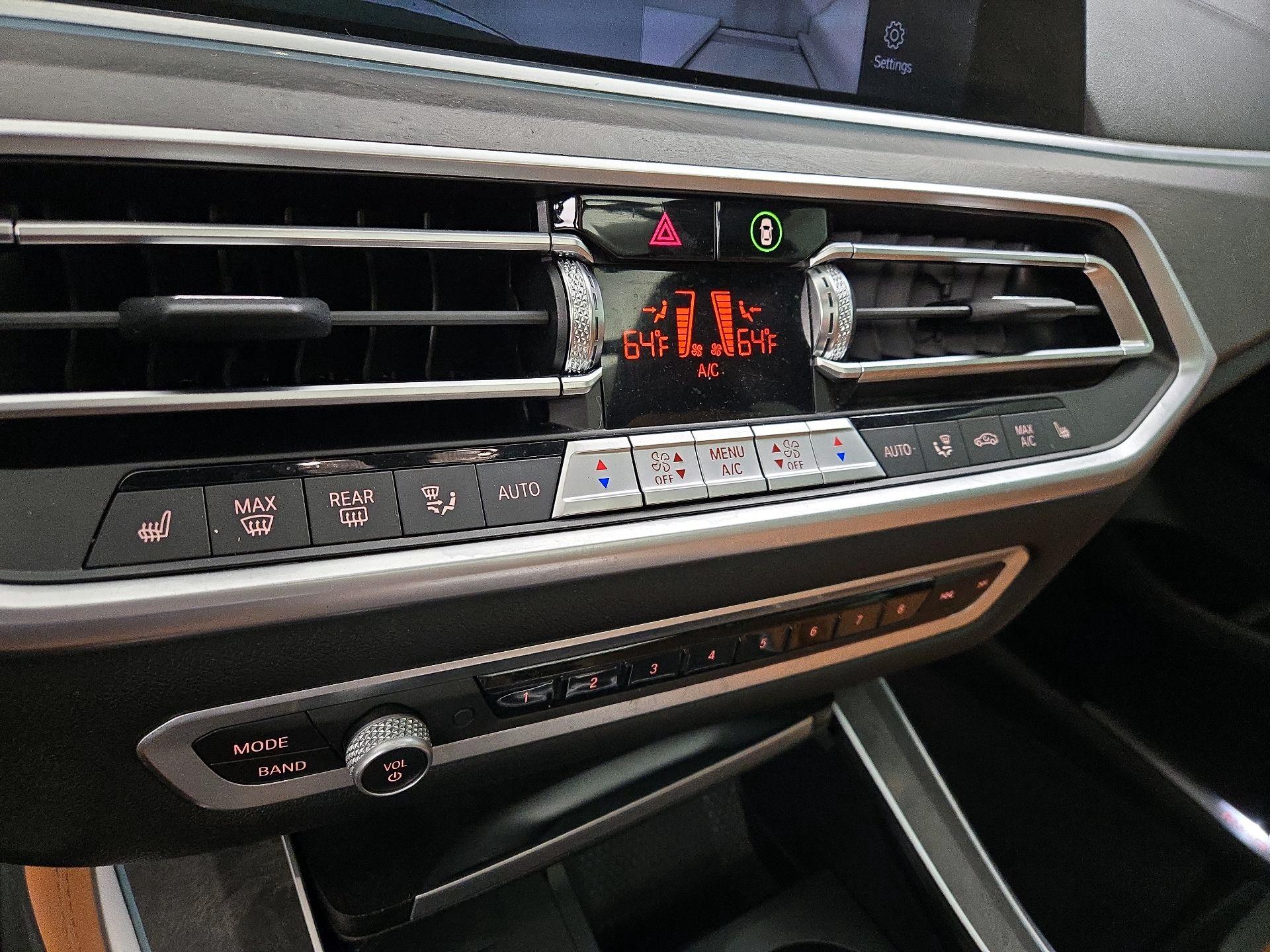 Thumbnail: 2022 BMW X5 - 17