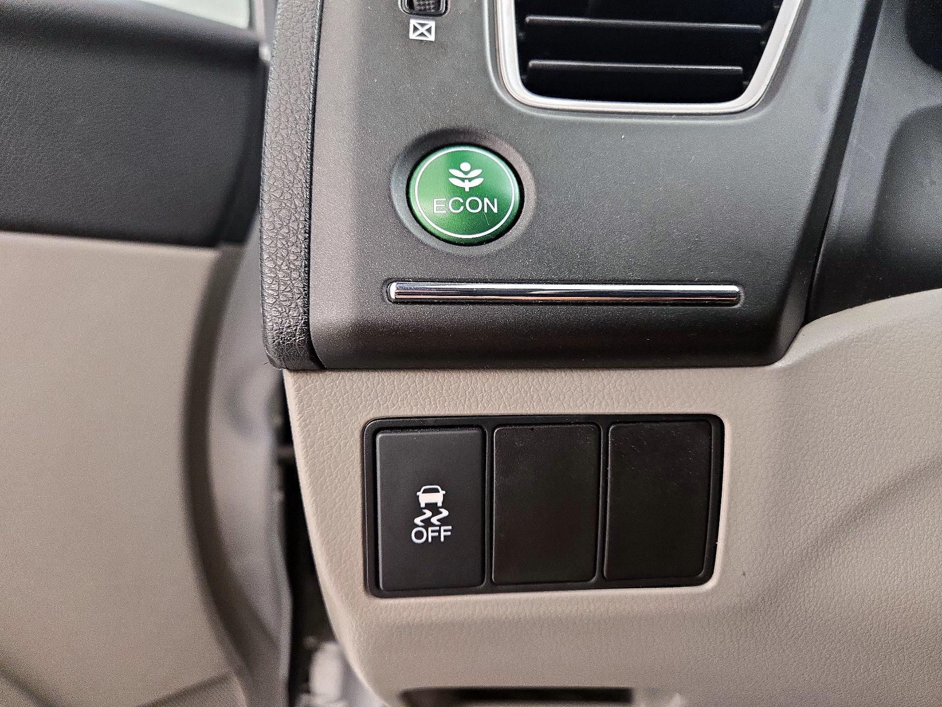 Thumbnail: 2014 Honda Civic - 13