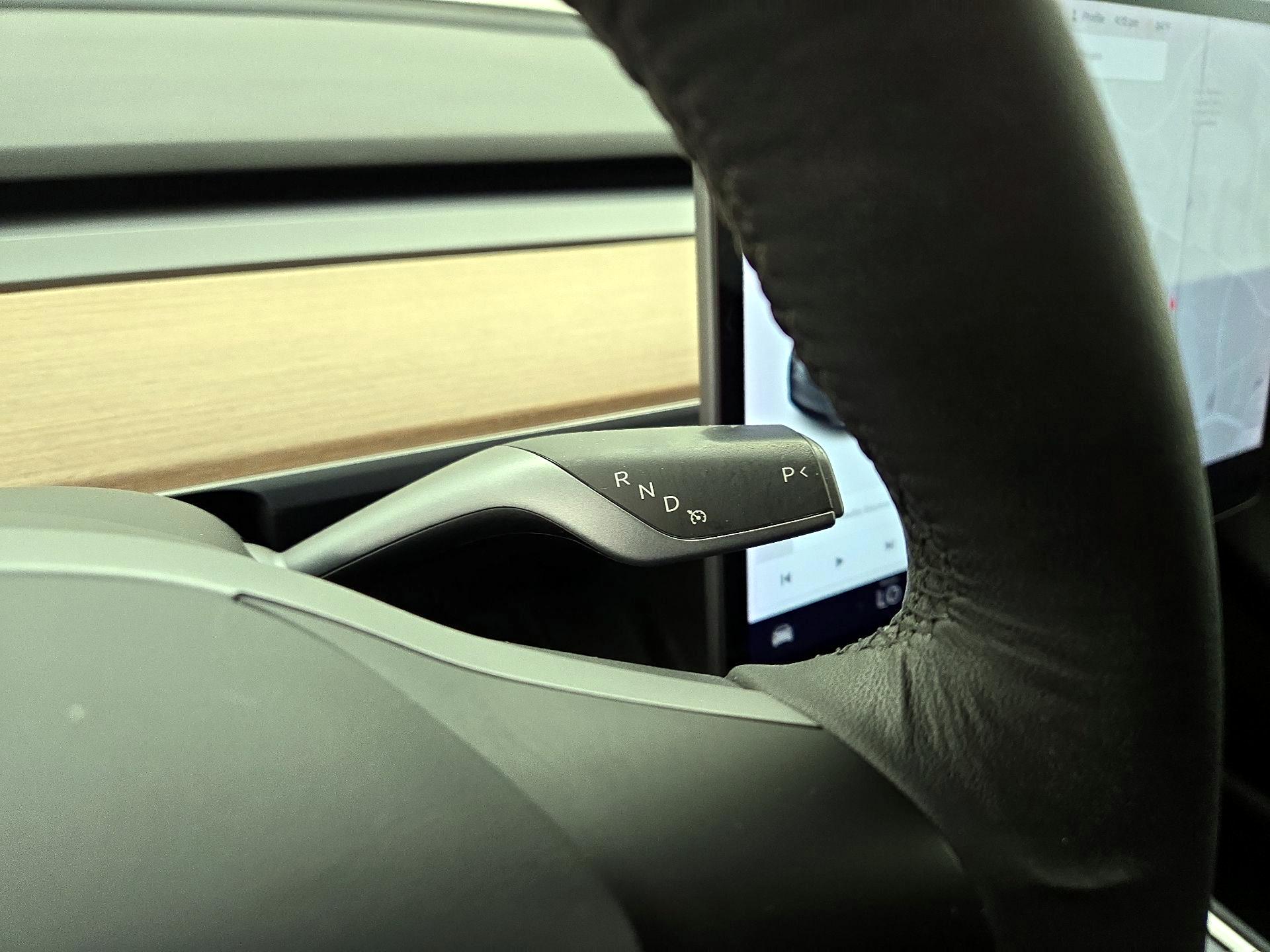 Thumbnail: 2021 Tesla Model Y - 17