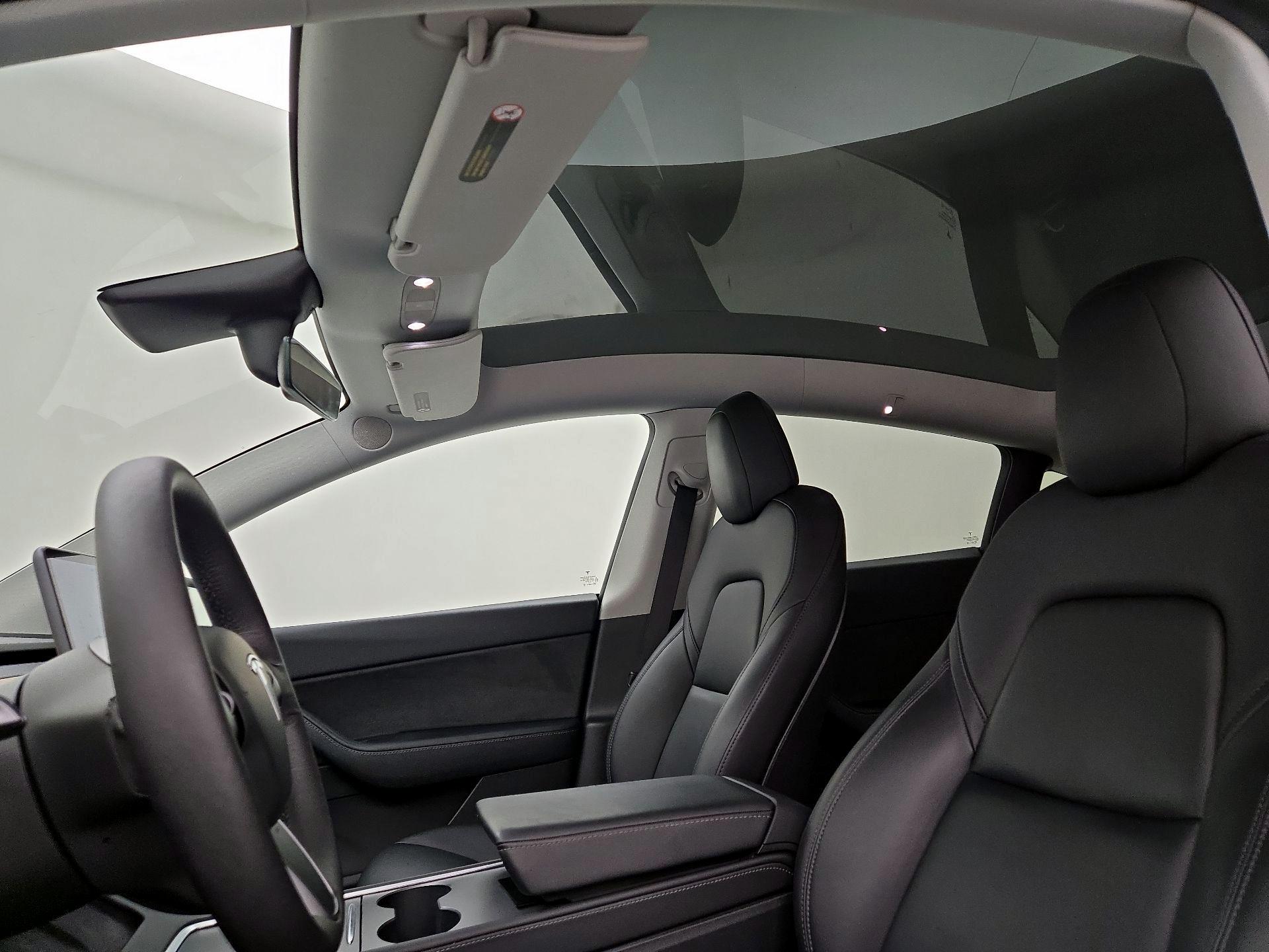 Thumbnail: 2021 Tesla Model Y - 19