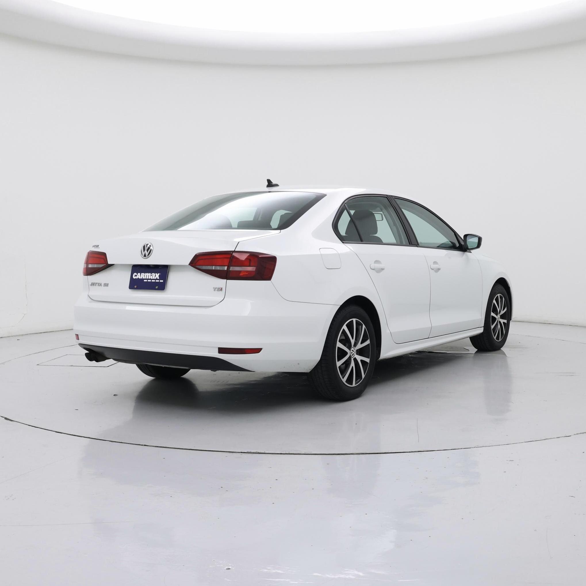 Thumbnail: 2016 Volkswagen Jetta - 8