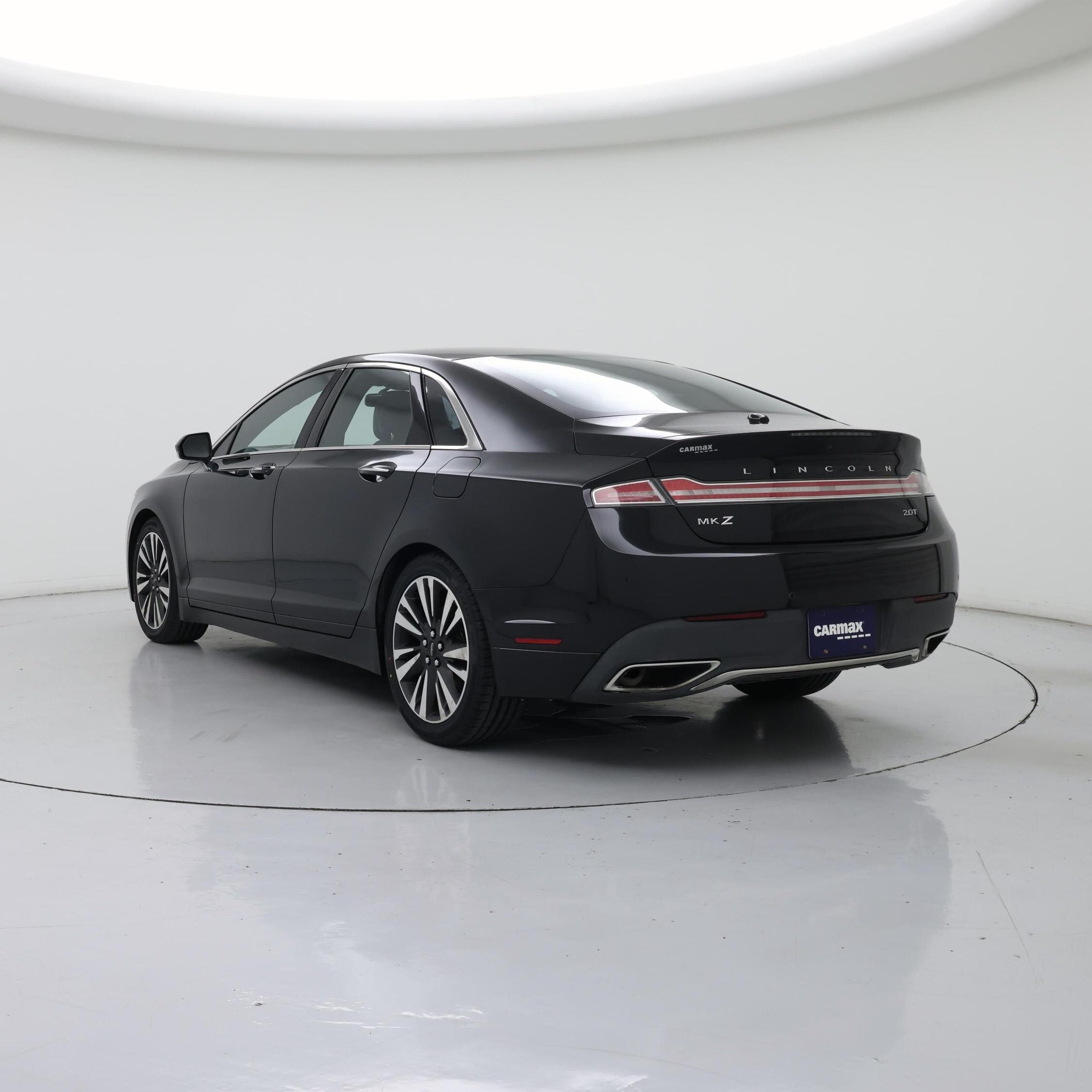 Thumbnail: 2017 Lincoln MKZ - 2