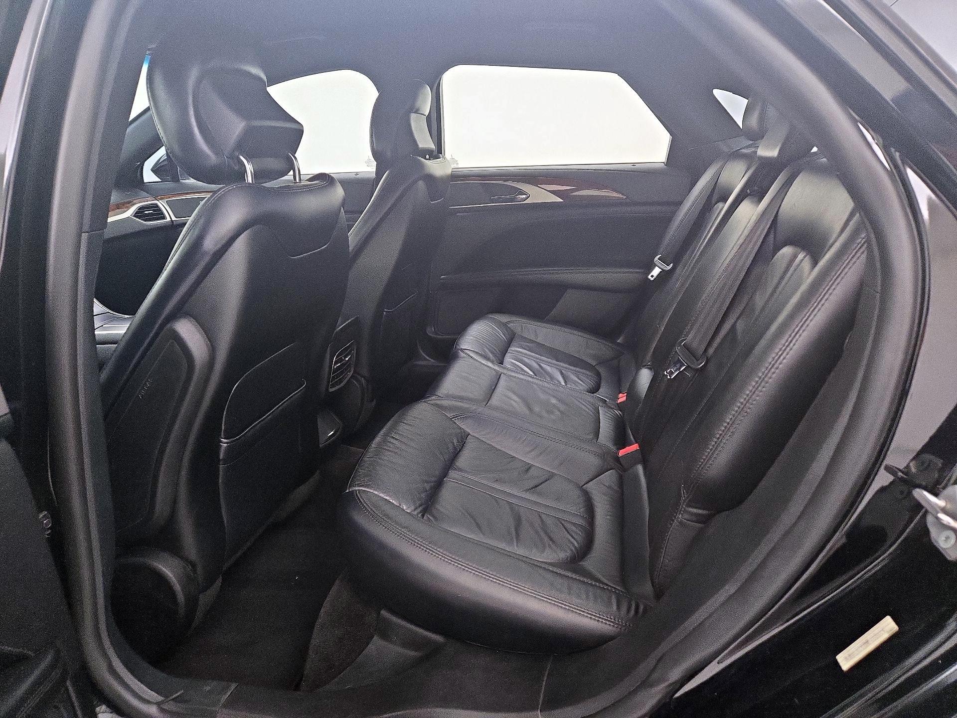 Thumbnail: 2017 Lincoln MKZ - 20