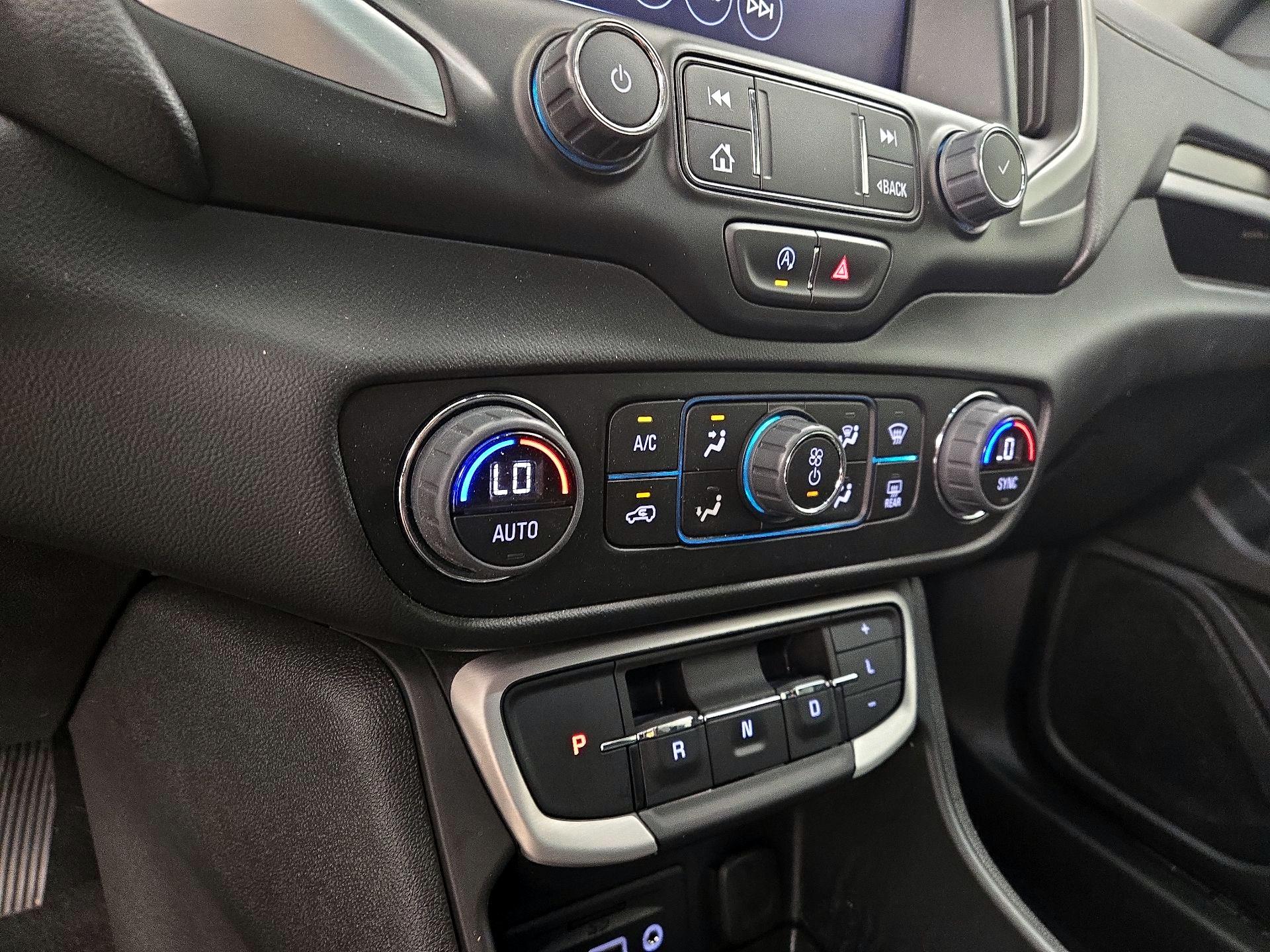 Thumbnail: 2023 GMC Terrain - 17
