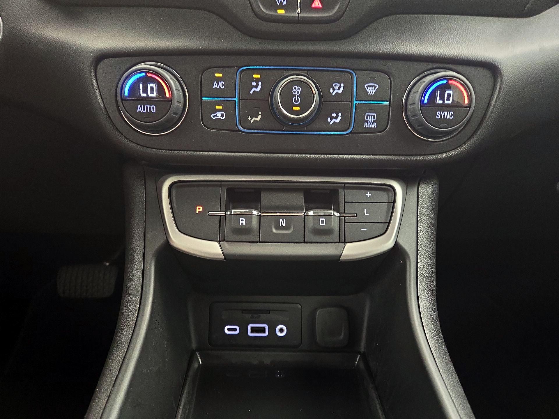 Thumbnail: 2023 GMC Terrain - 18