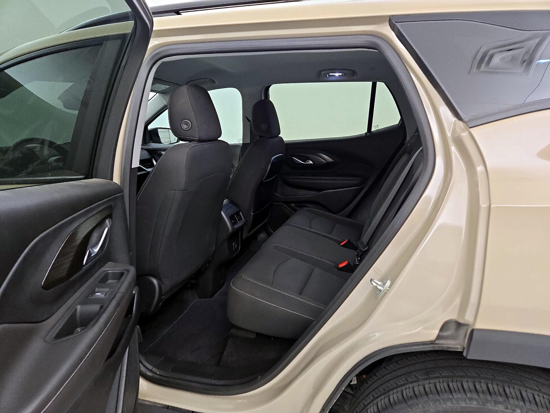 Thumbnail: 2023 GMC Terrain - 20