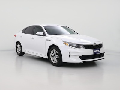 White 2016 Kia Optima LX
