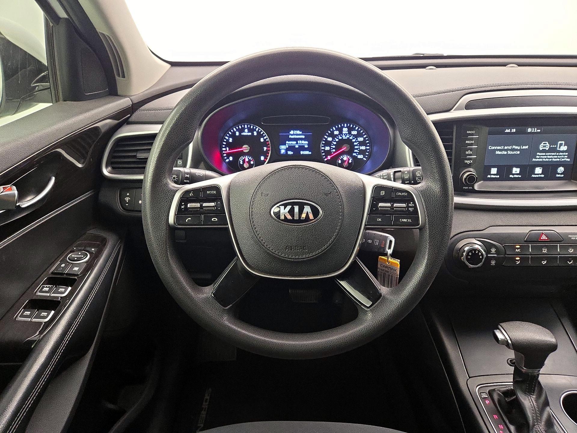 Thumbnail: 2019 Kia Sorento - 10