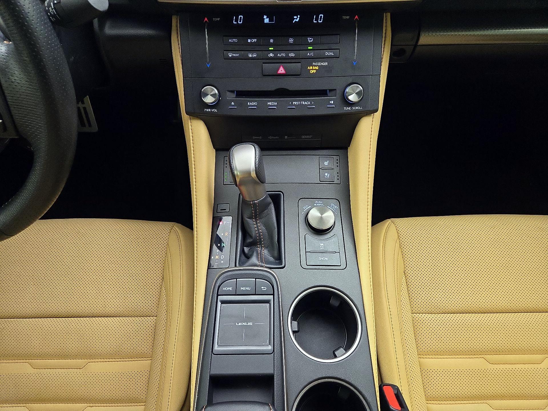Thumbnail: 2016 Lexus RC - 18