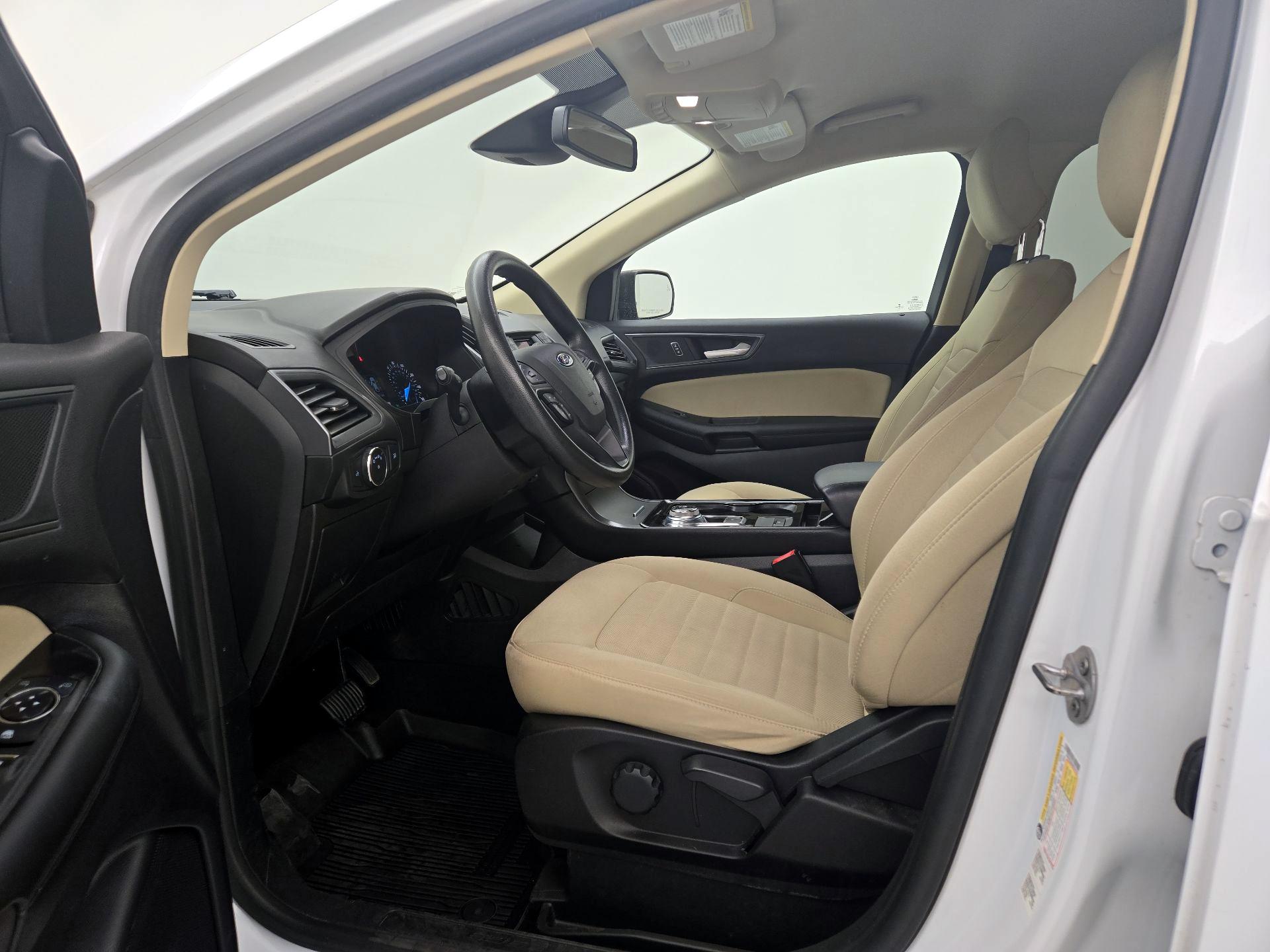 Thumbnail: 2019 Ford Edge - 11