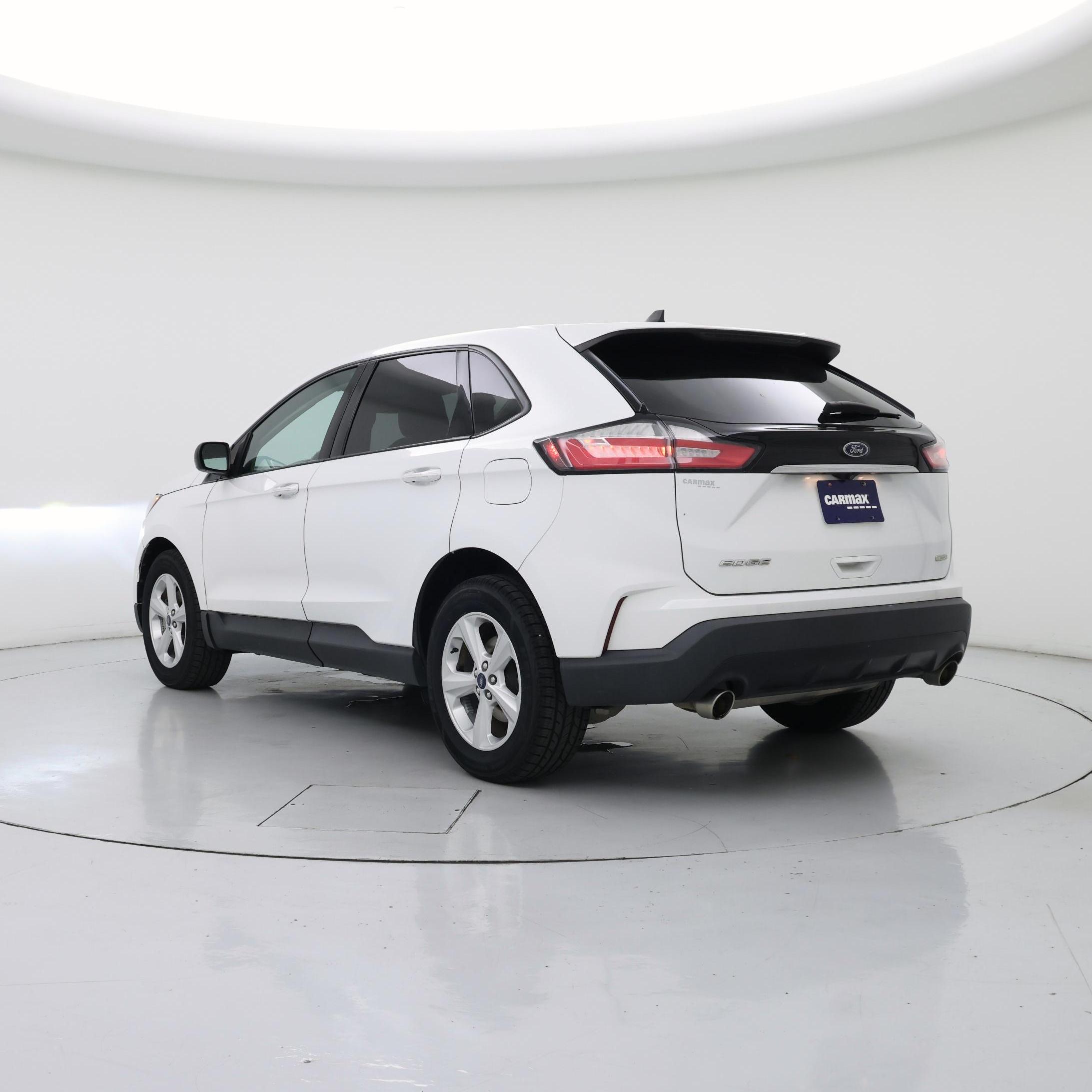 Thumbnail: 2019 Ford Edge - 2