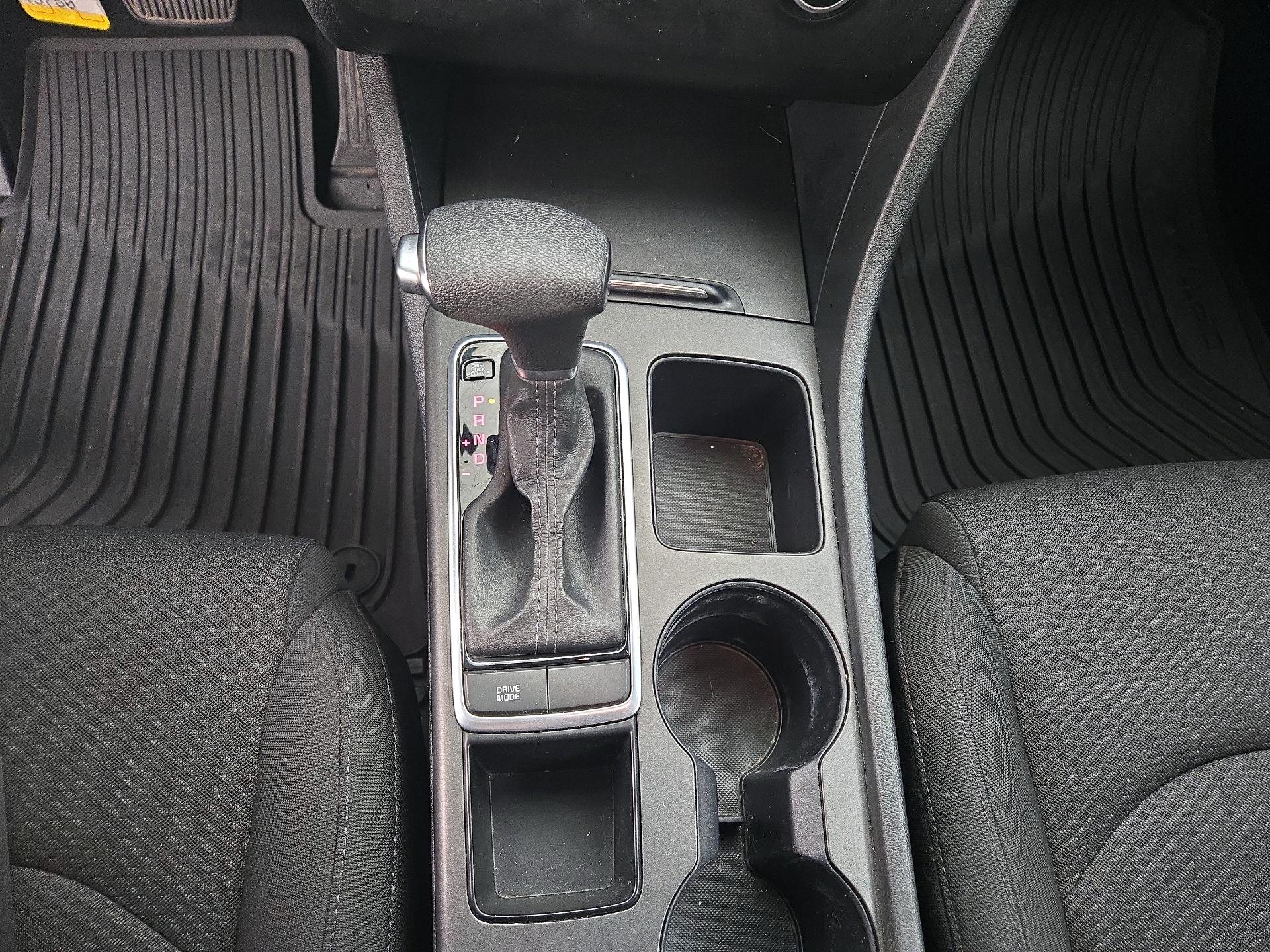 Thumbnail: 2016 Kia Optima - 17