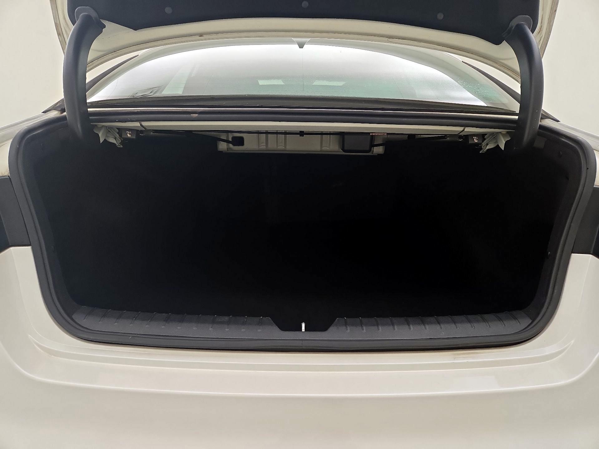 Thumbnail: 2016 Kia Optima - 20