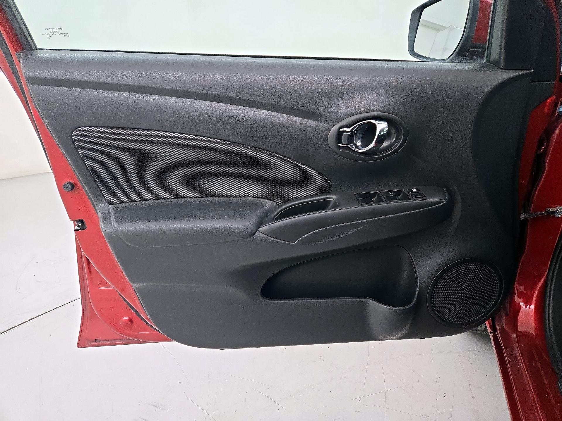 Thumbnail: 2019 Nissan Versa - 12