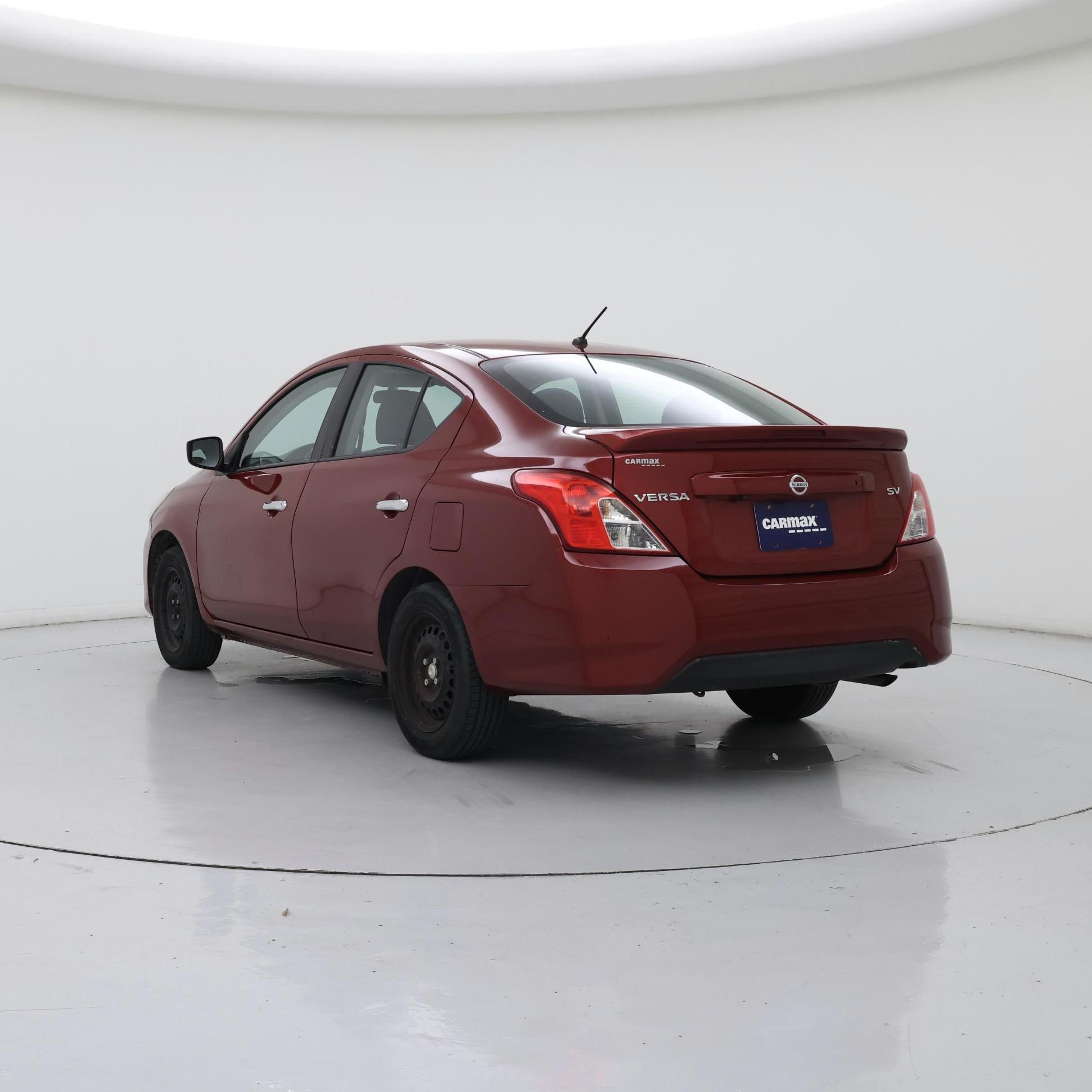 Thumbnail: 2019 Nissan Versa - 2