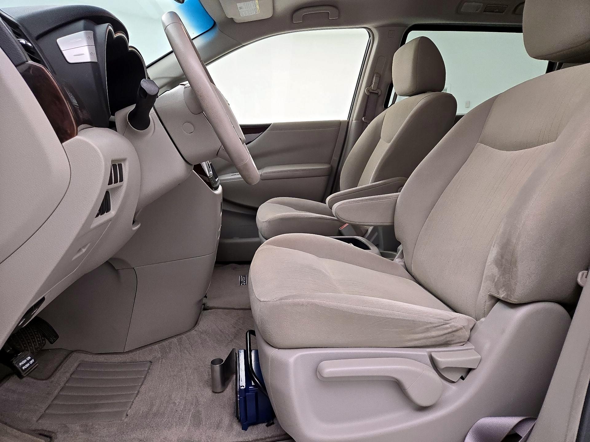 Thumbnail: 2017 Nissan Quest - 11