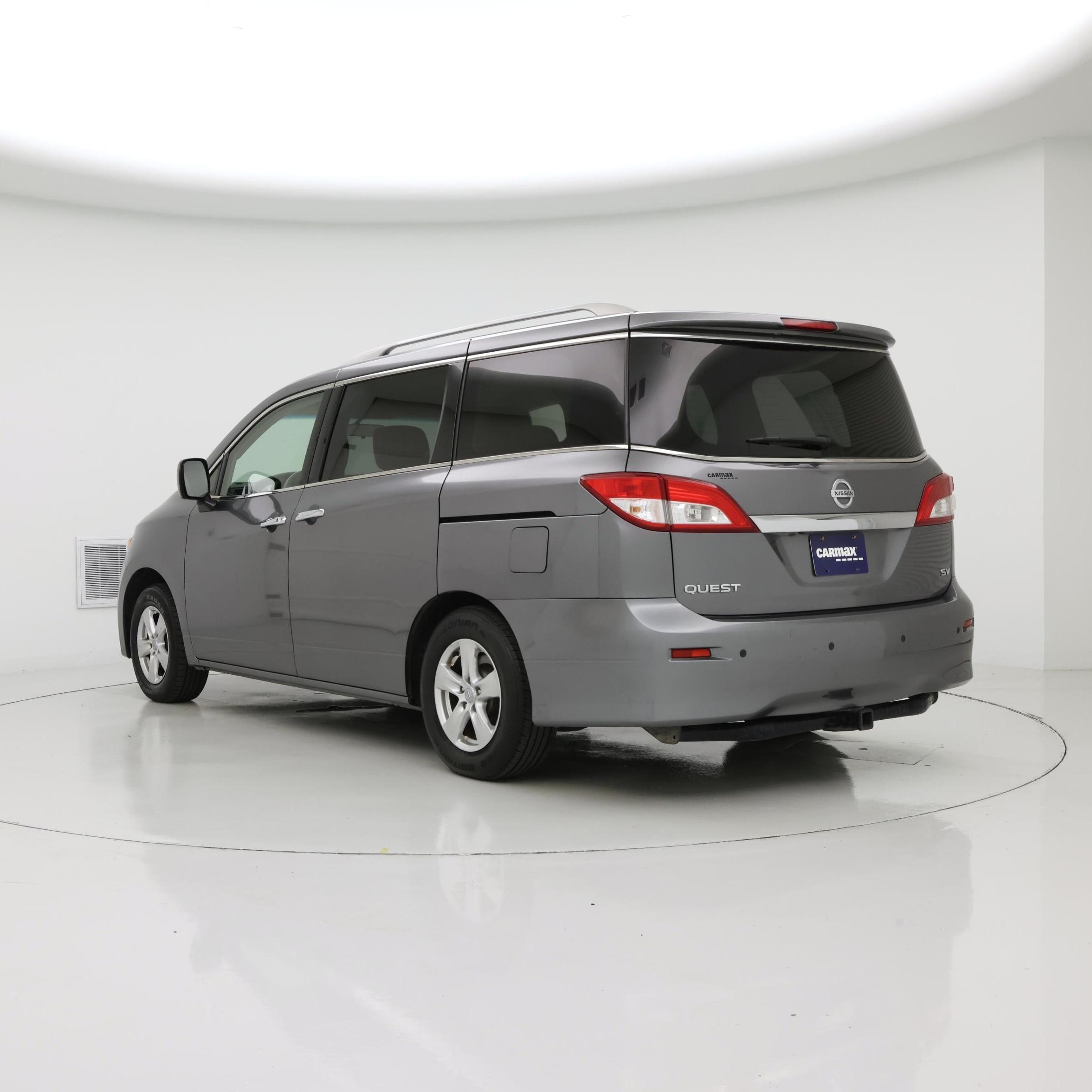 Thumbnail: 2017 Nissan Quest - 2