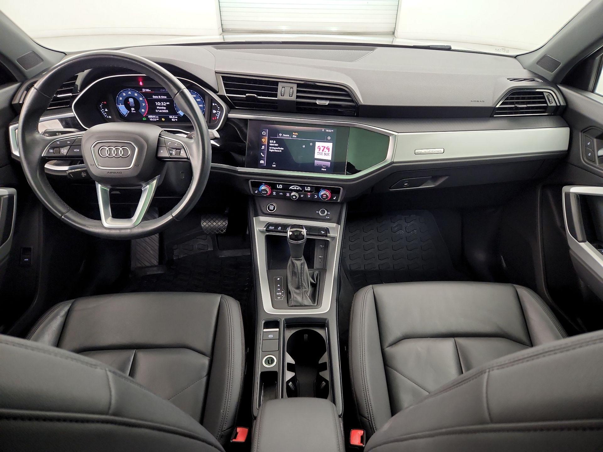 Thumbnail: 2021 Audi Q3 - 9