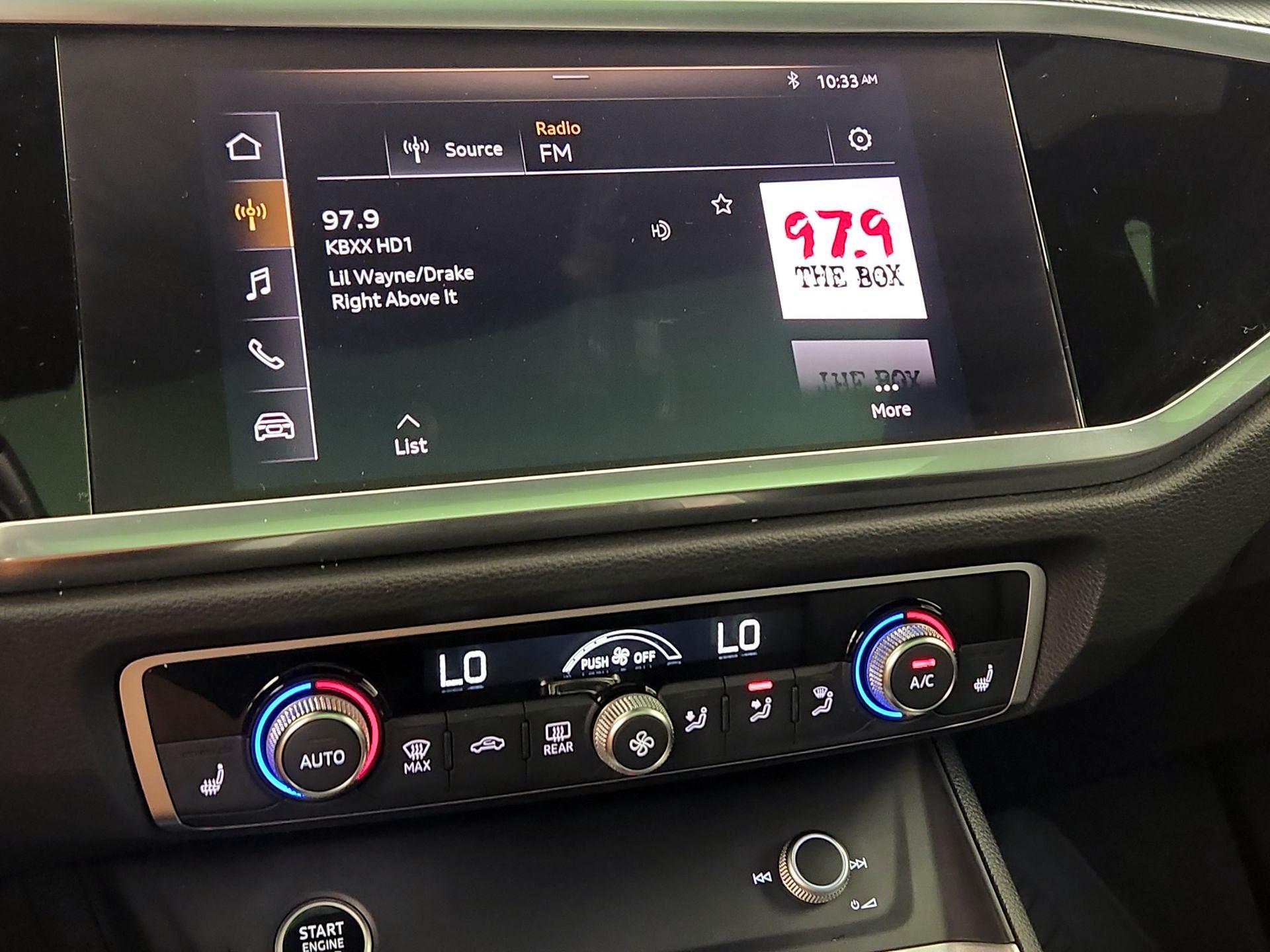 Thumbnail: 2021 Audi Q3 - 15