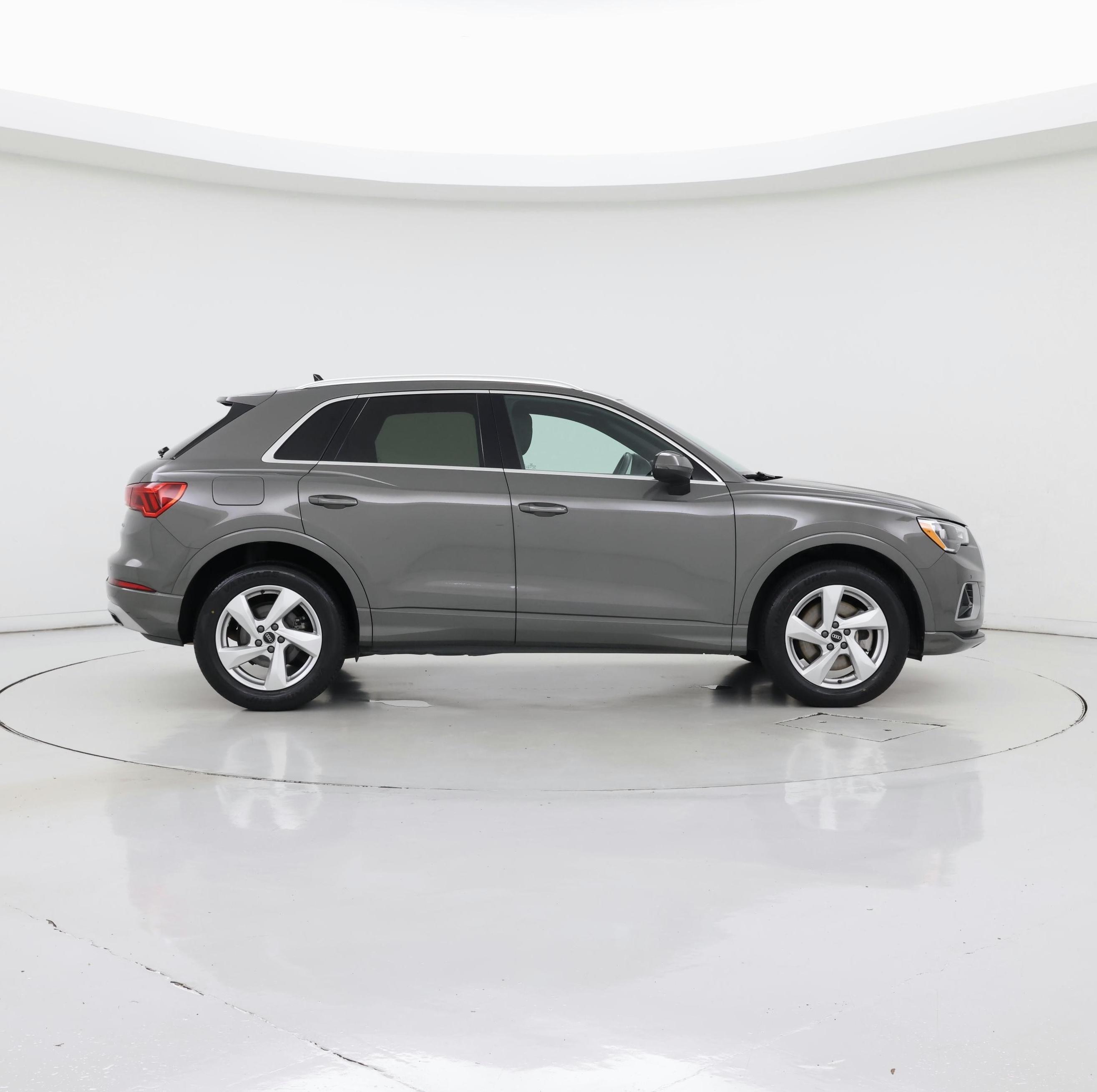 Thumbnail: 2021 Audi Q3 - 7