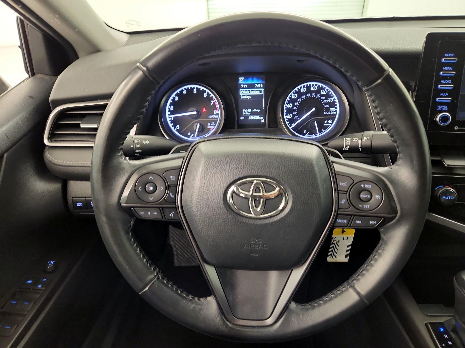 Thumbnail: 2022 Toyota Camry - 10