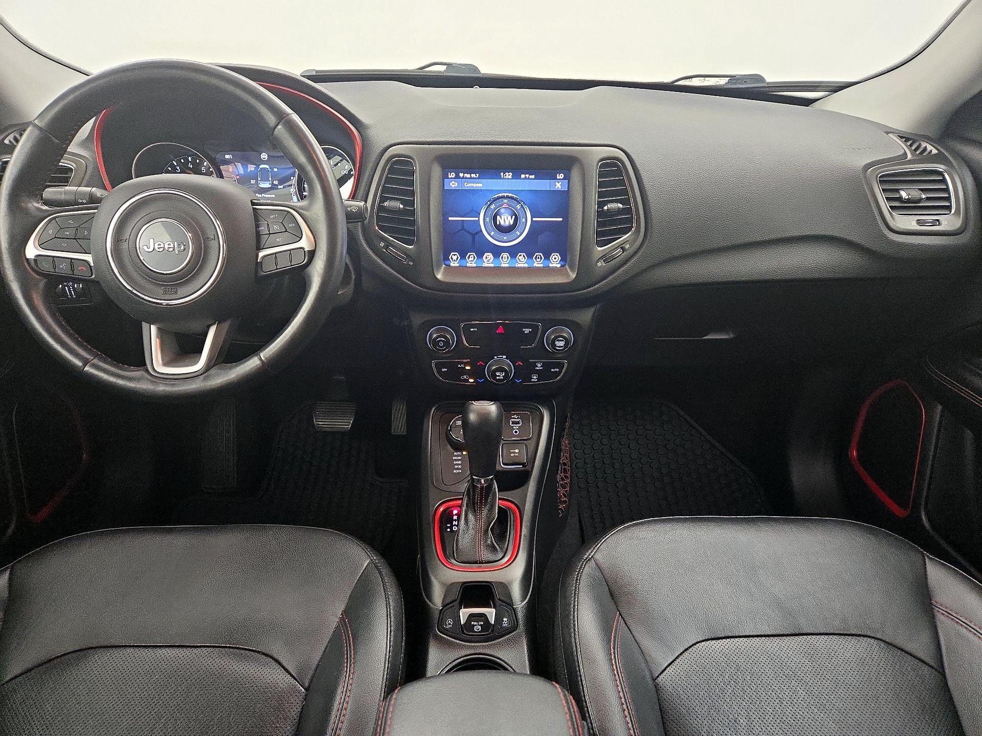 Thumbnail: 2019 Jeep Compass - 9