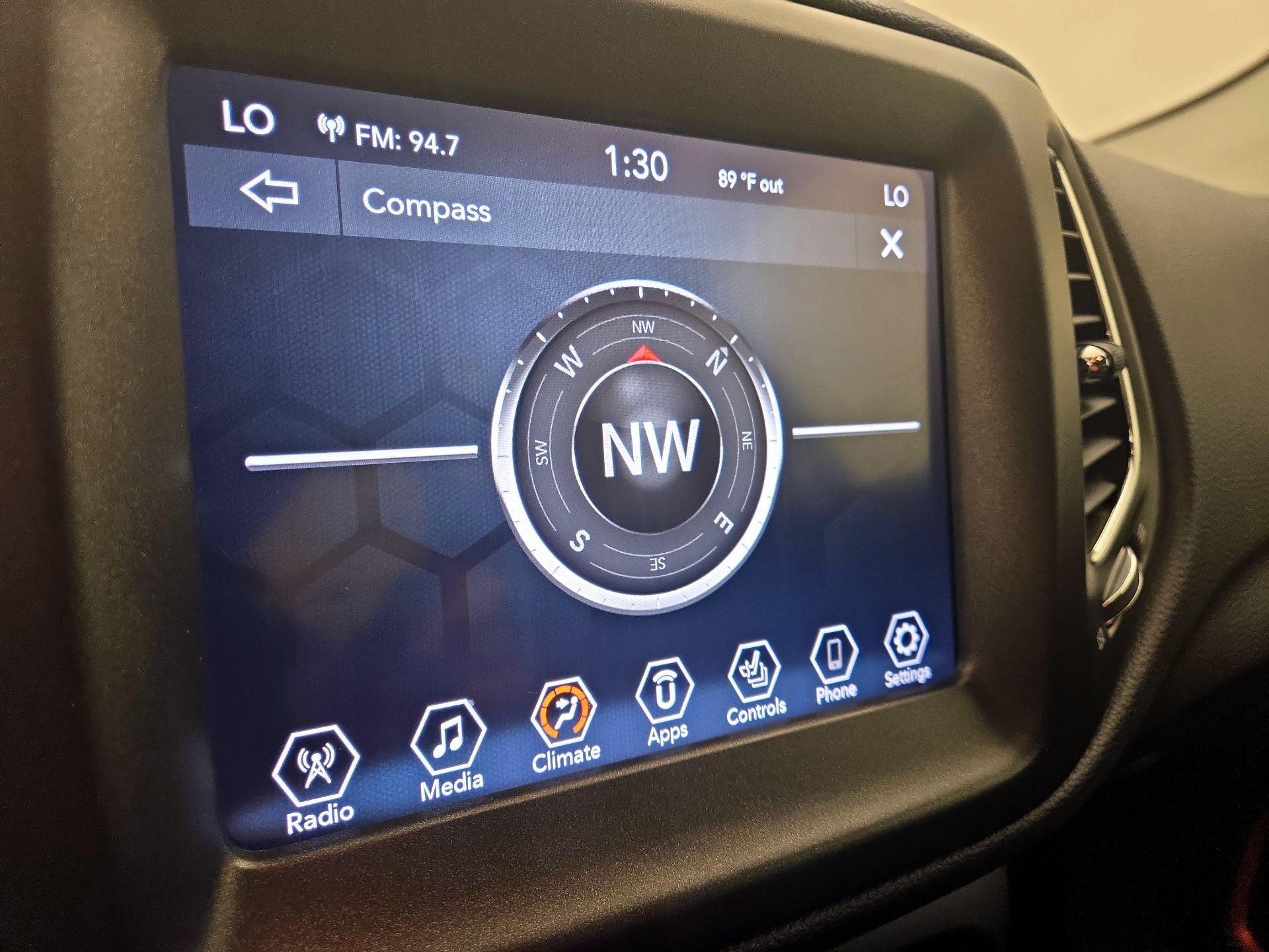Thumbnail: 2019 Jeep Compass - 14