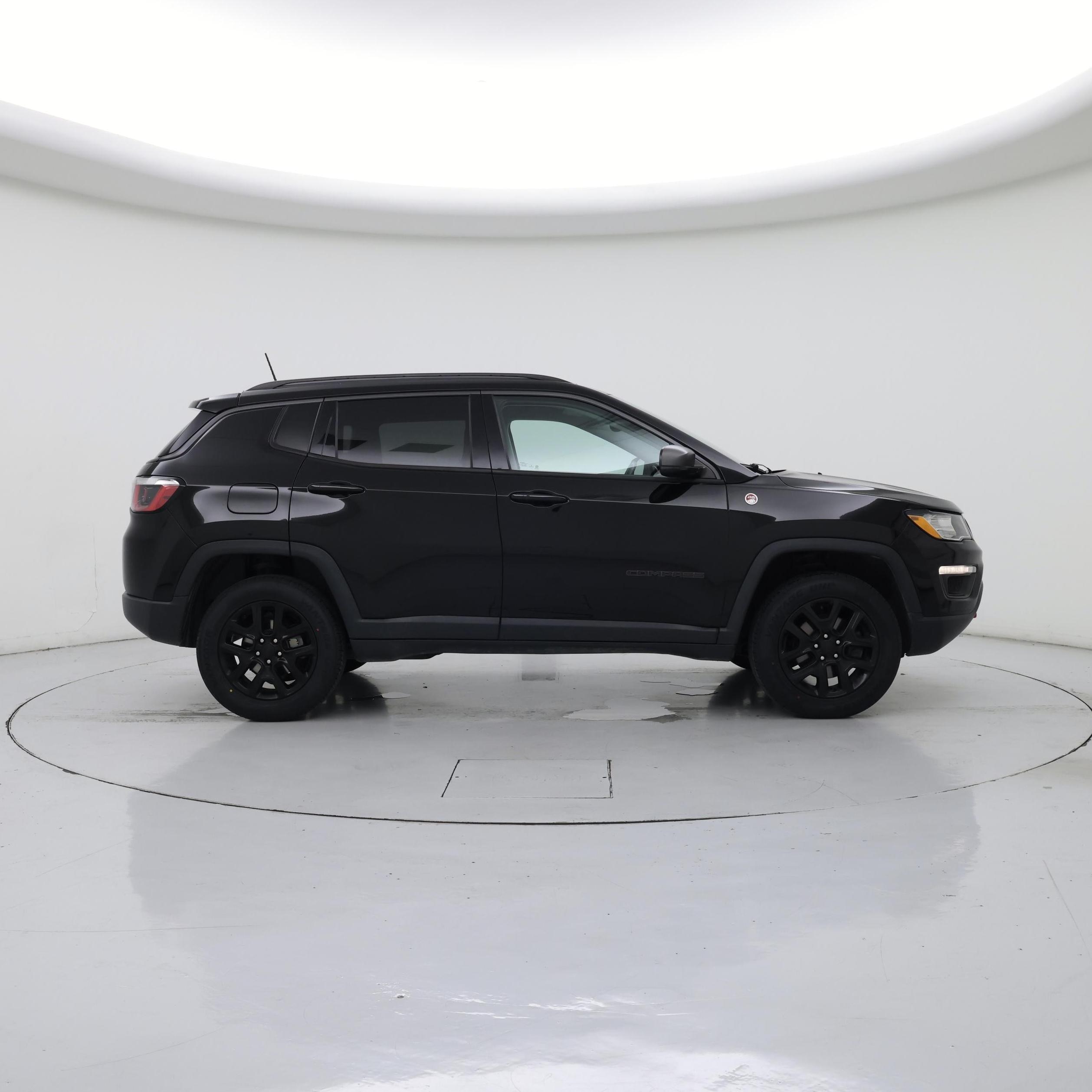 Thumbnail: 2019 Jeep Compass - 7